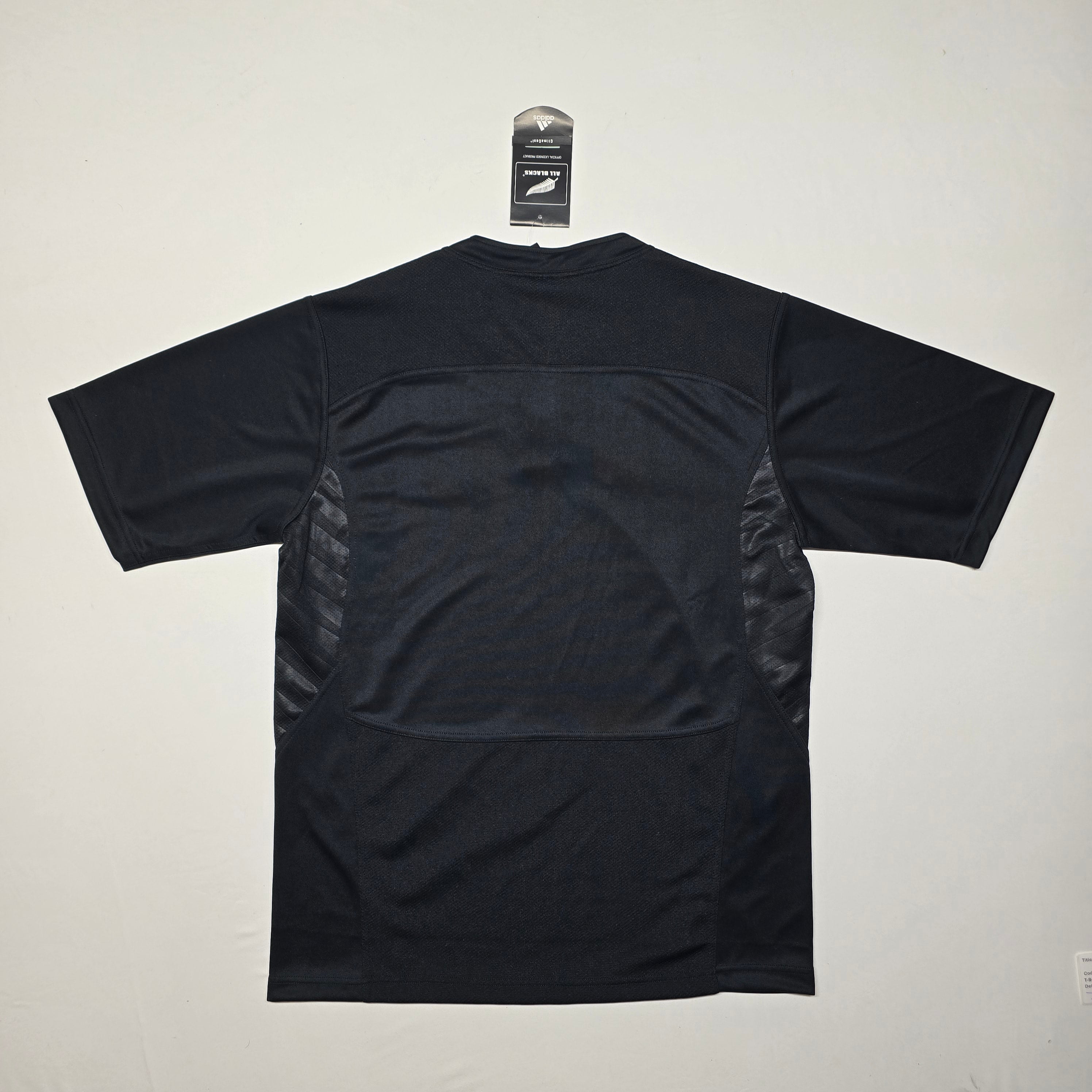 All Blacks 2007/08 Home Jersey (BNWTs) - Medium