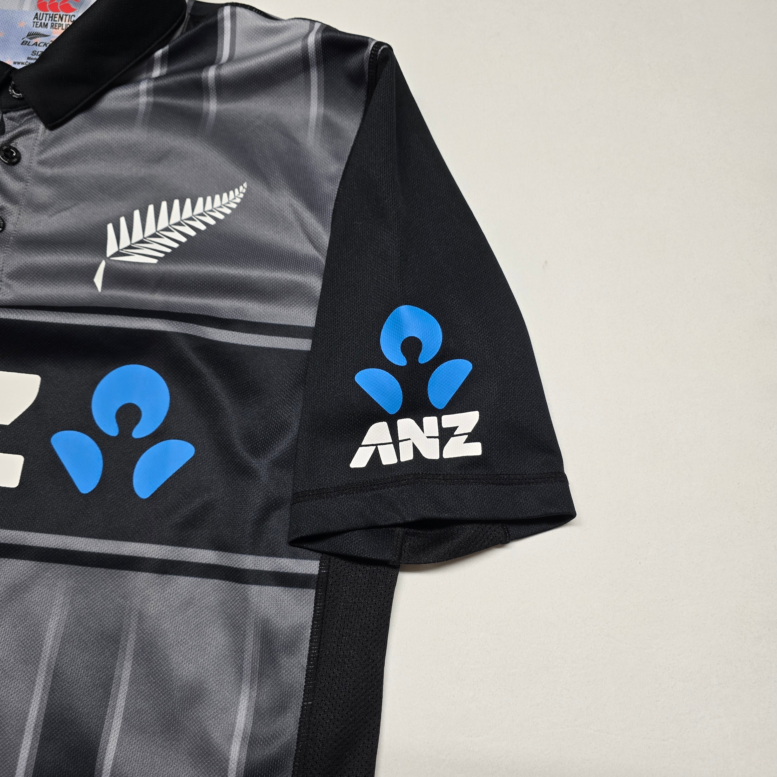 Blackcaps 2018/19 T20 Shirt - Medium