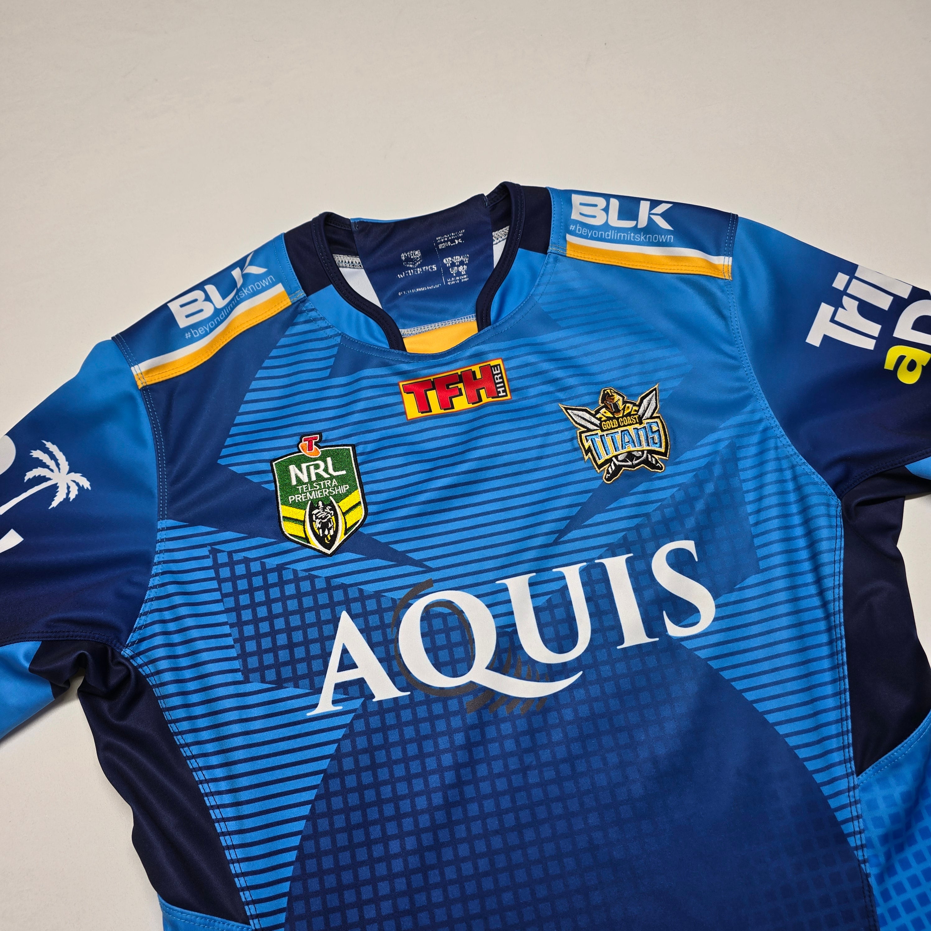 Titans 2016 Jersey - Medium