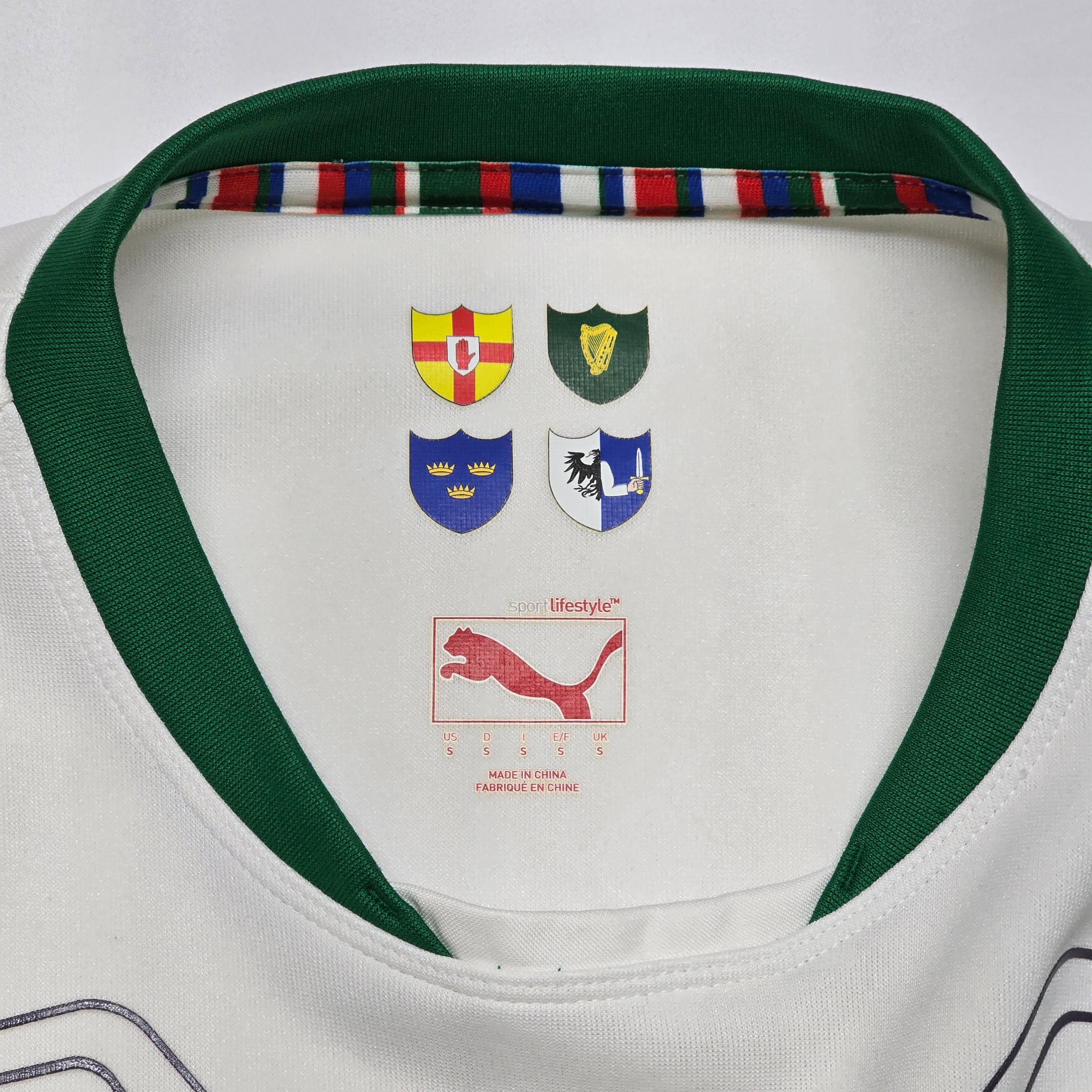 Ireland 2013/14 Away Jersey - Small