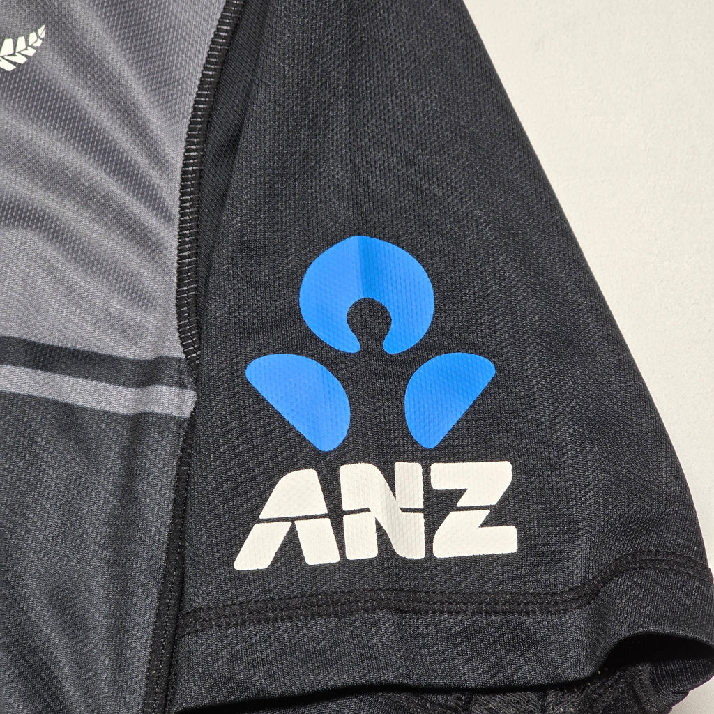Blackcaps 2018/19 T20 Shirt - Small