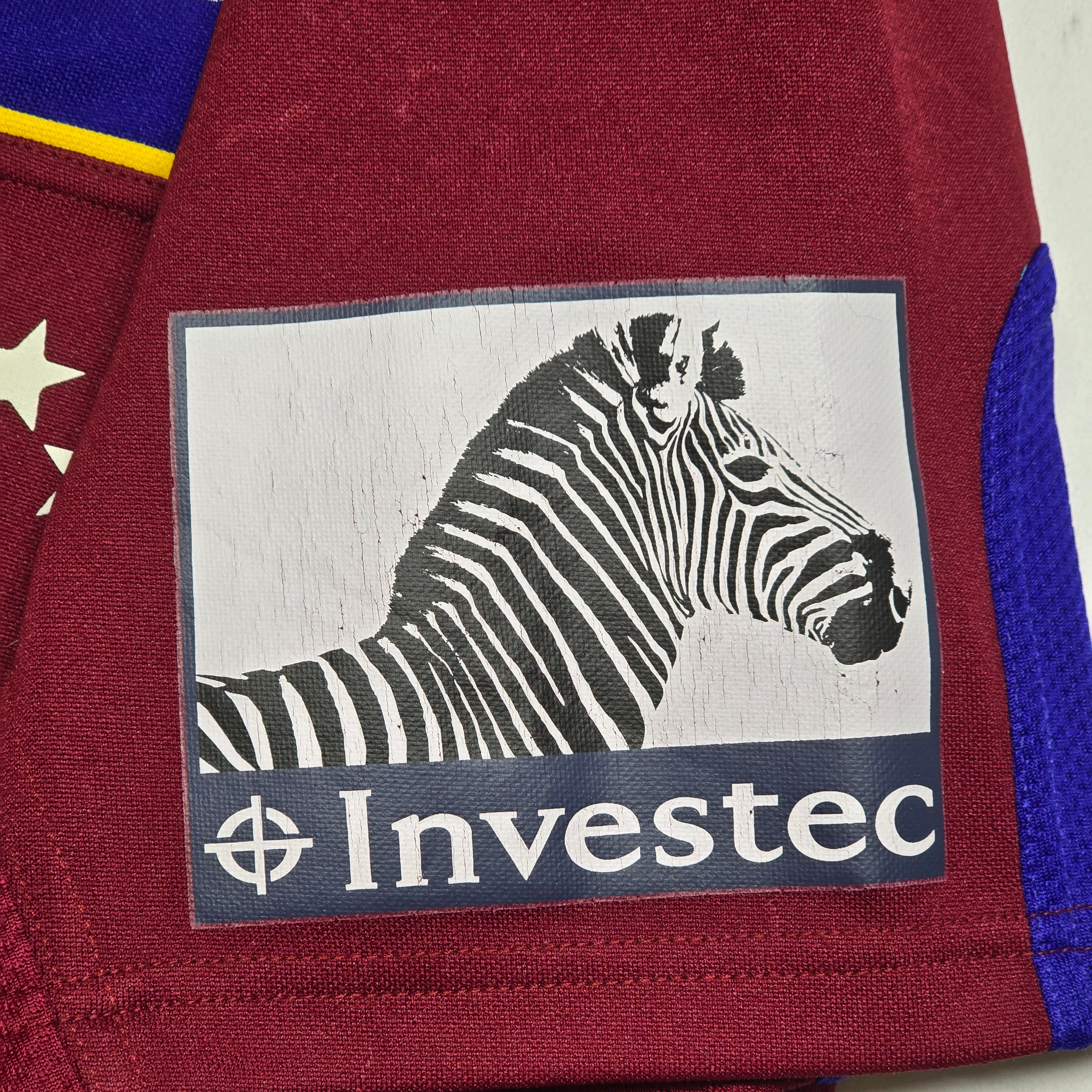 Highlanders 2011 Away Jersey - Large