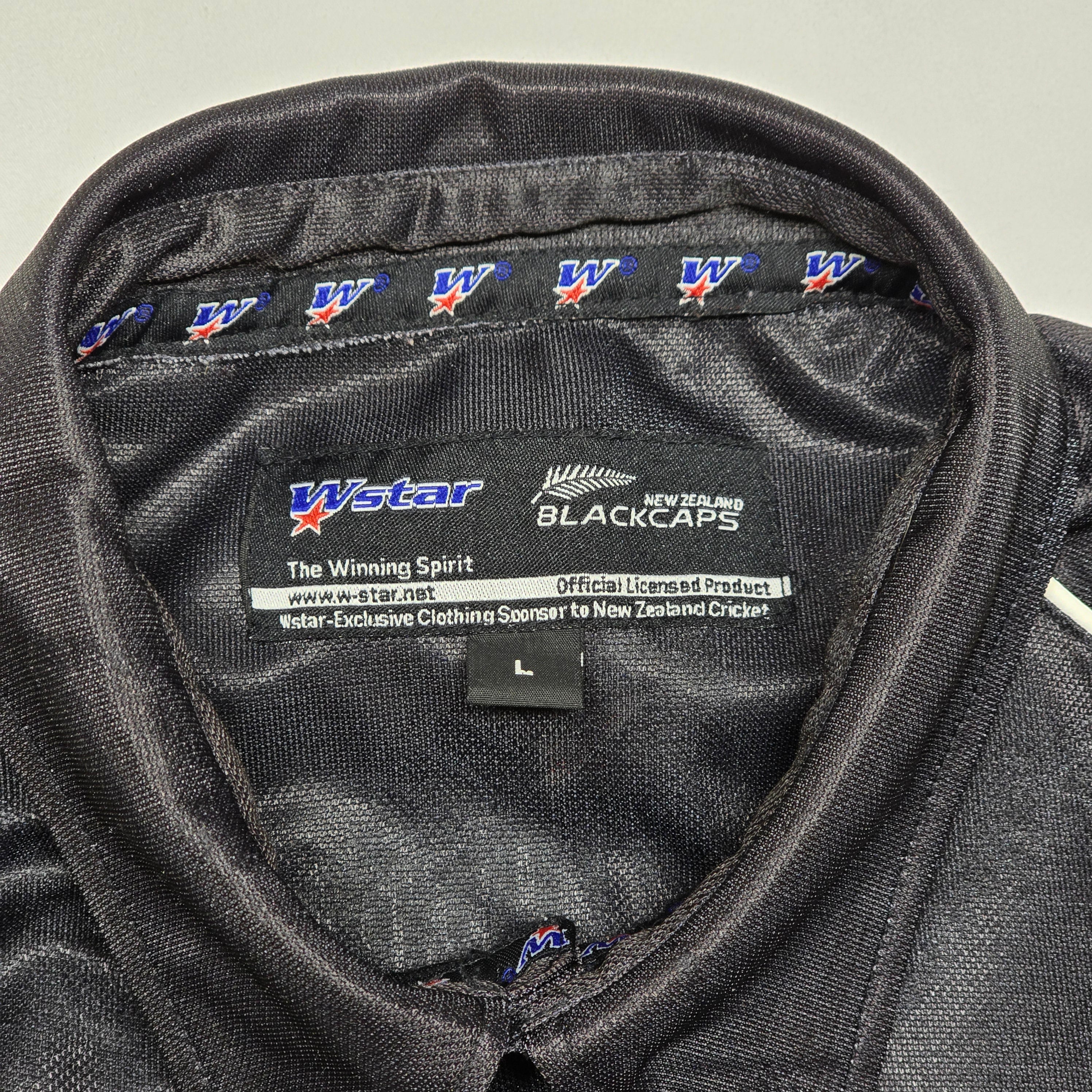 Blackcaps Mid 2000's Shirt - Large