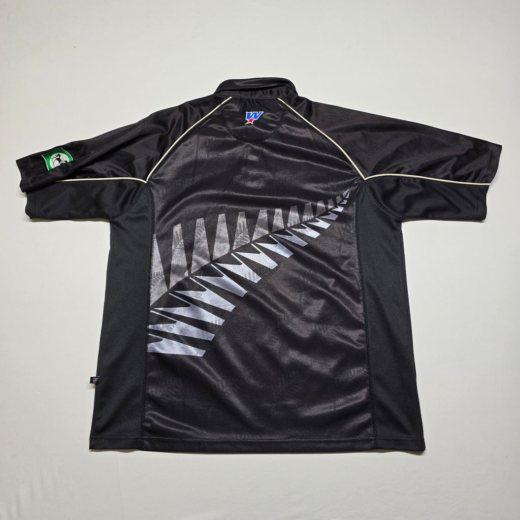 Blackcaps Mid 2000's Shirt - Large