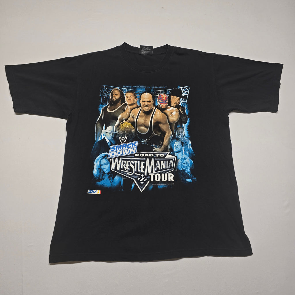 WWE Smackdown 2006 T-shirt - Large