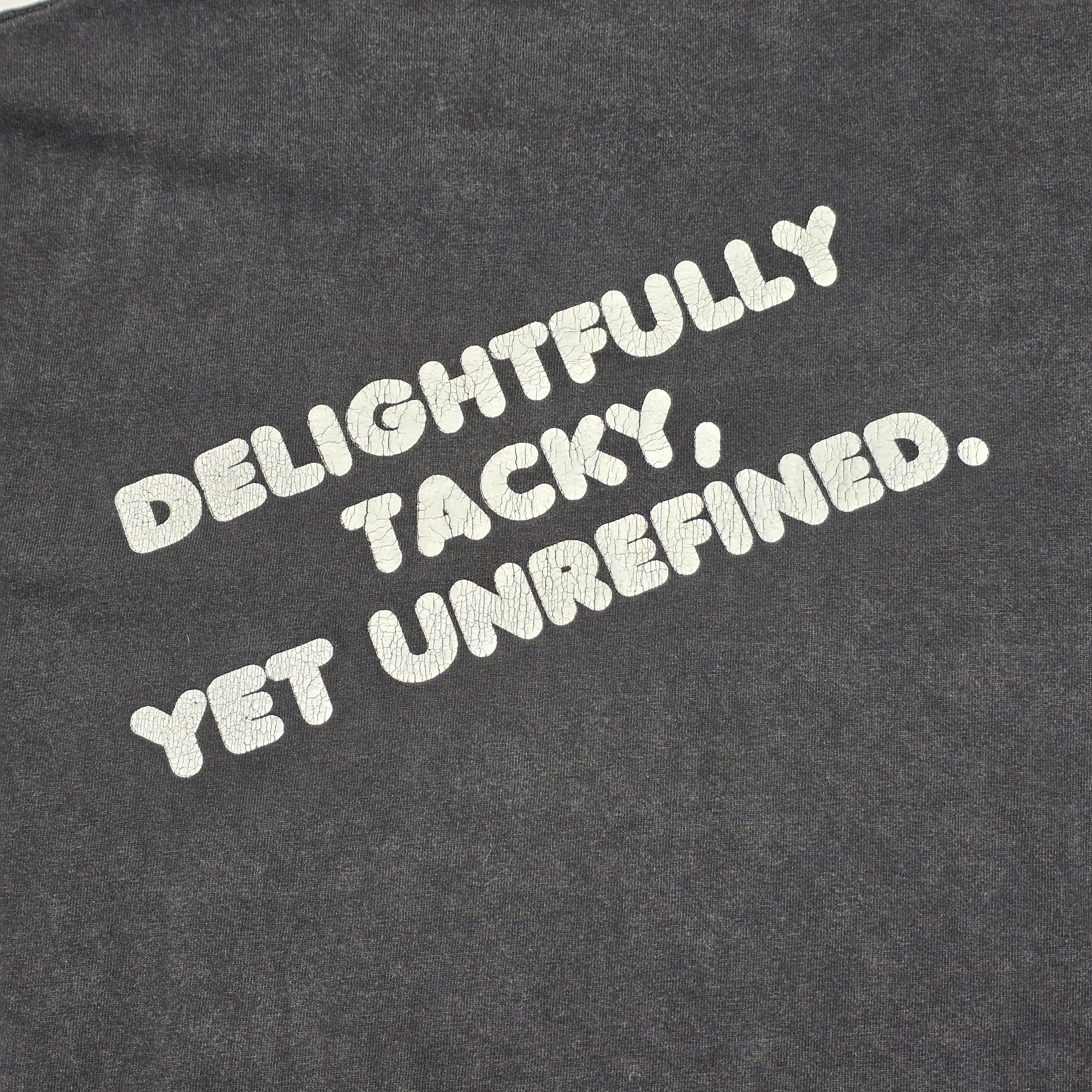 Vintage 1996 Hooters Single Stich USA Made  T-shirt - "Medium"