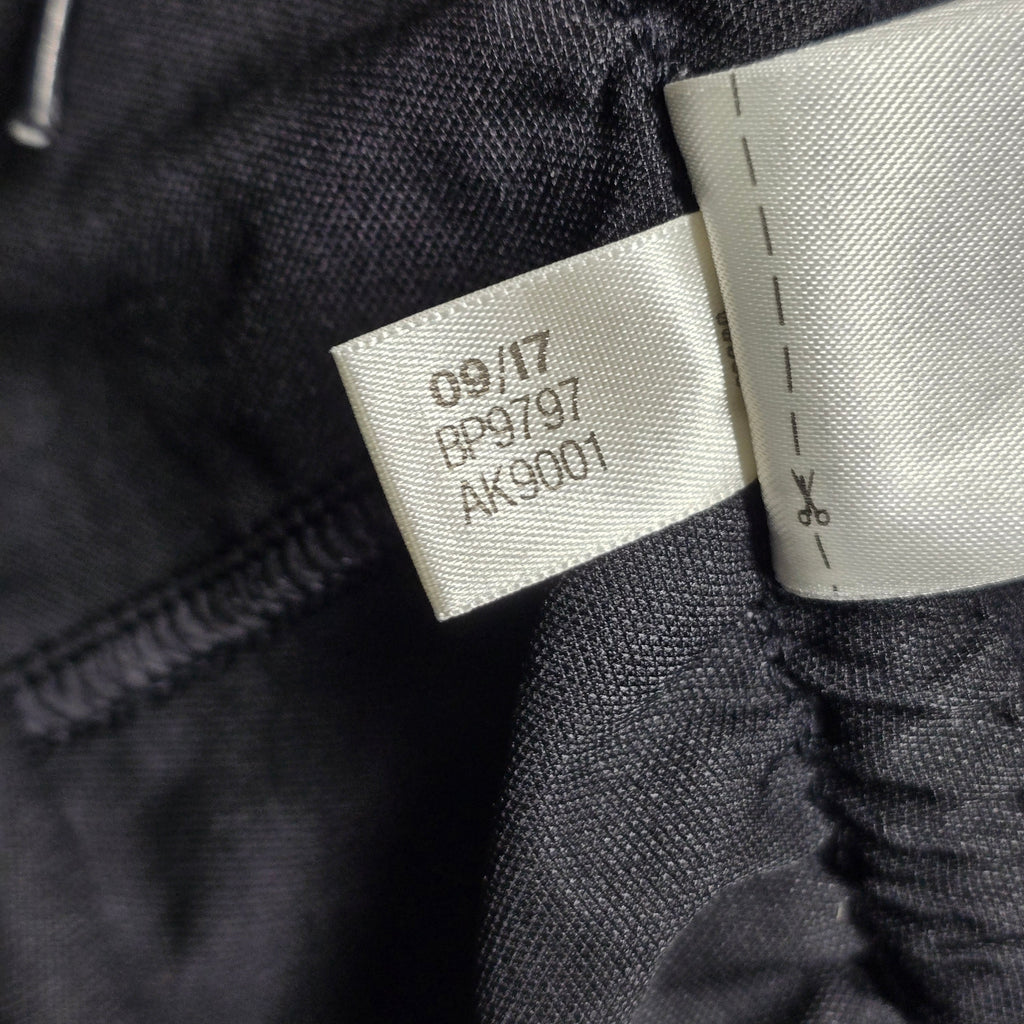 Chiefs 2017 Shorts (Player Issued/"NH") - D9/Medium