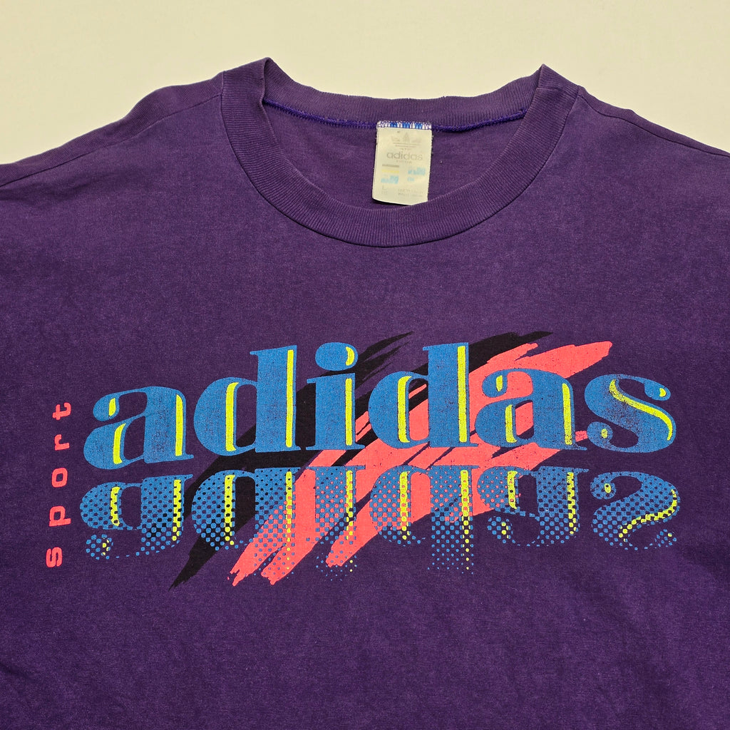 Vintage Adidas T-shirt - Large (Womens?)