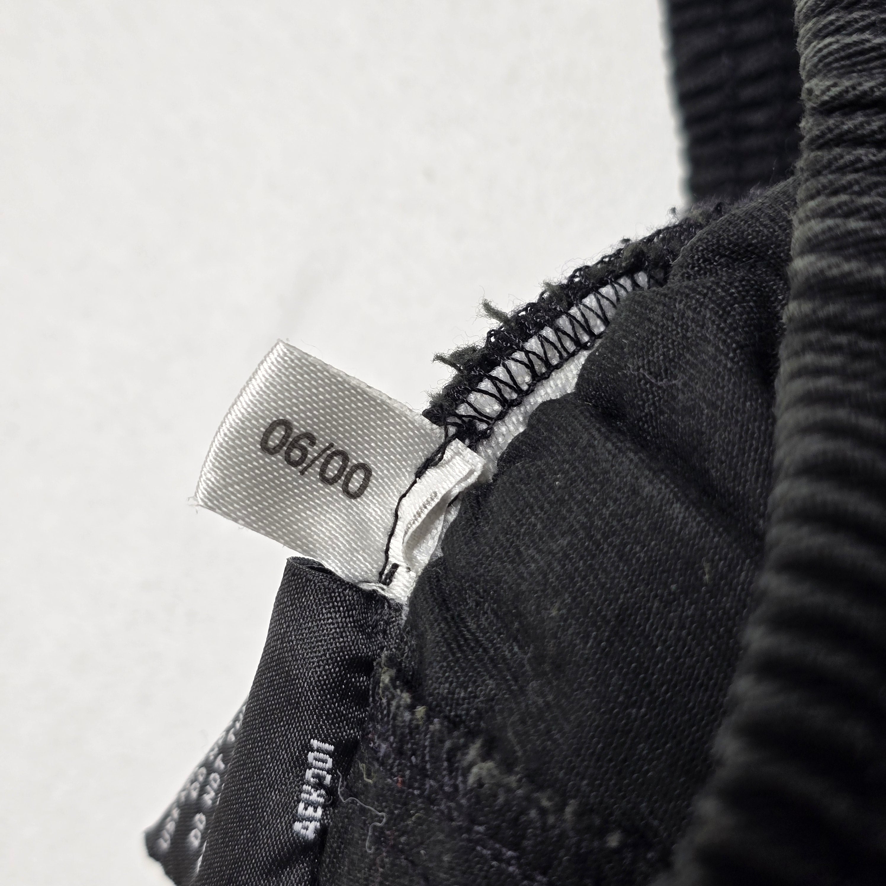 All Blacks 2000 Training Shorts - Medium