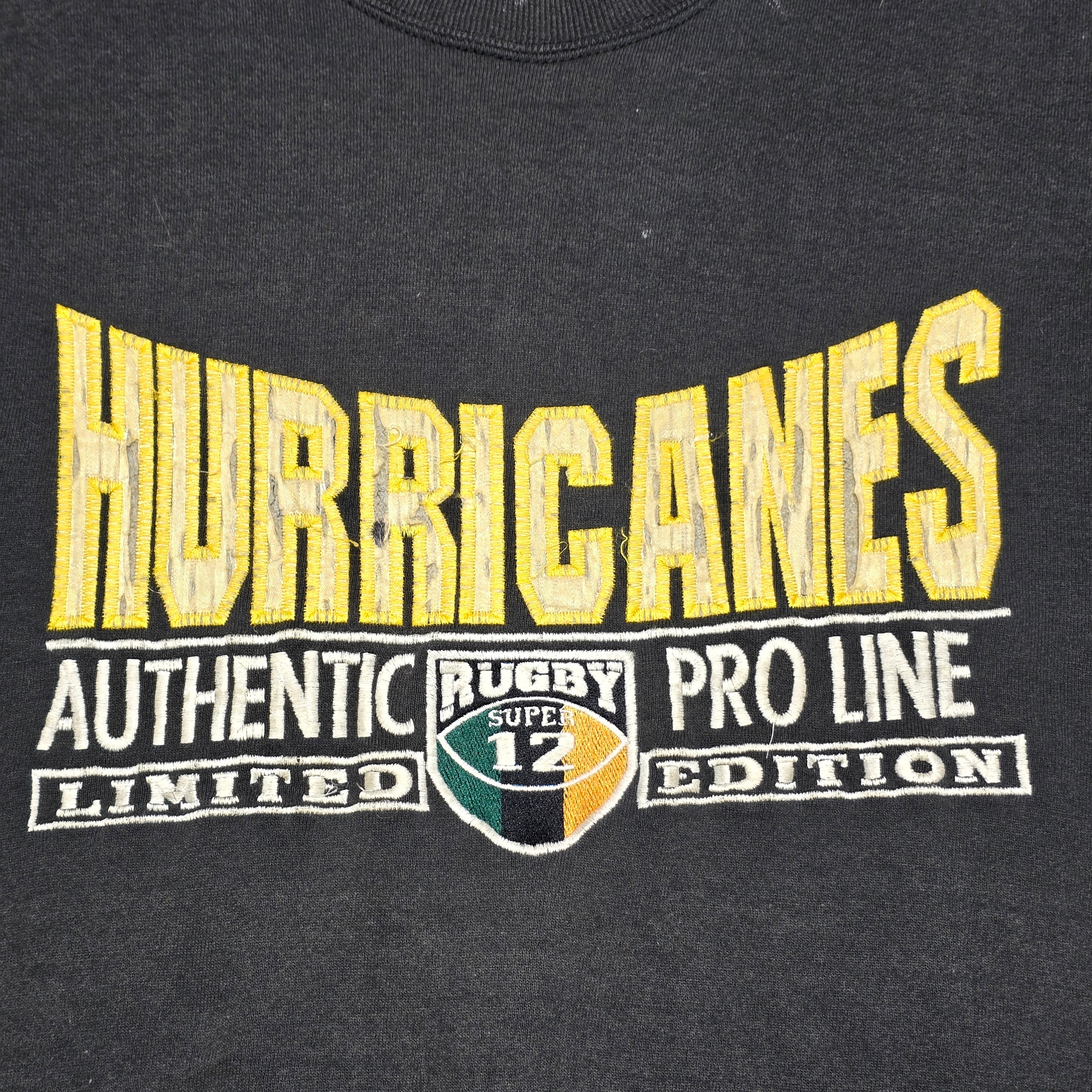 Hurricanes 1990's Limited Edition Crewneck (0833/2000) -Medium?