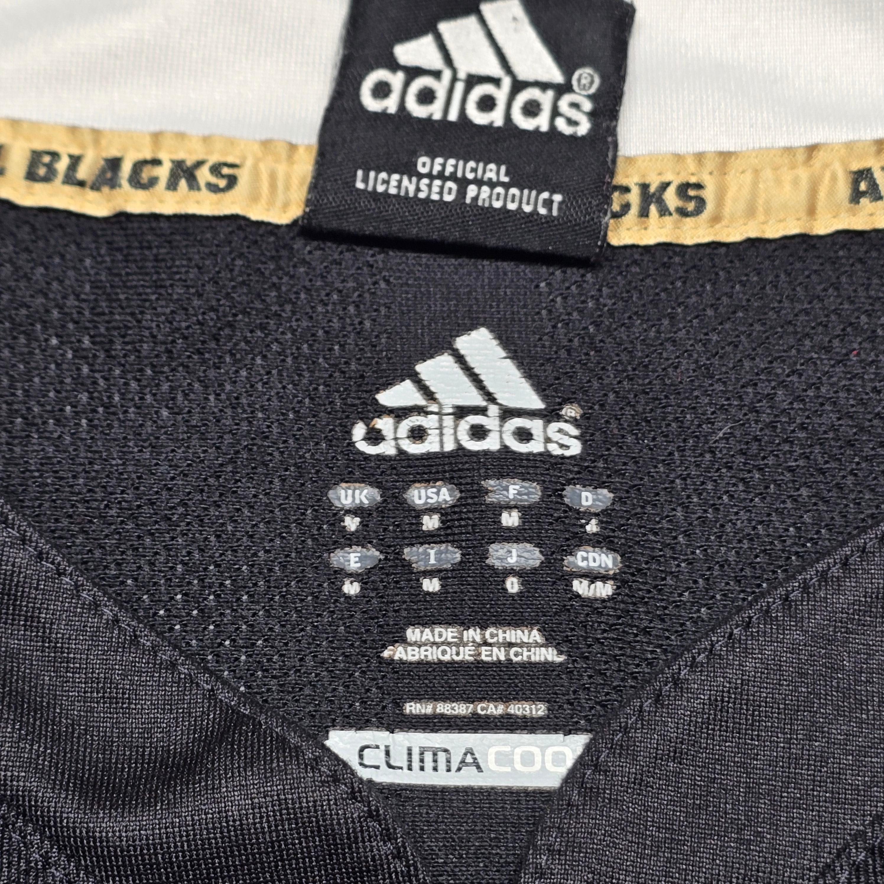 All Blacks 2011/12 Home Jersey - Medium
