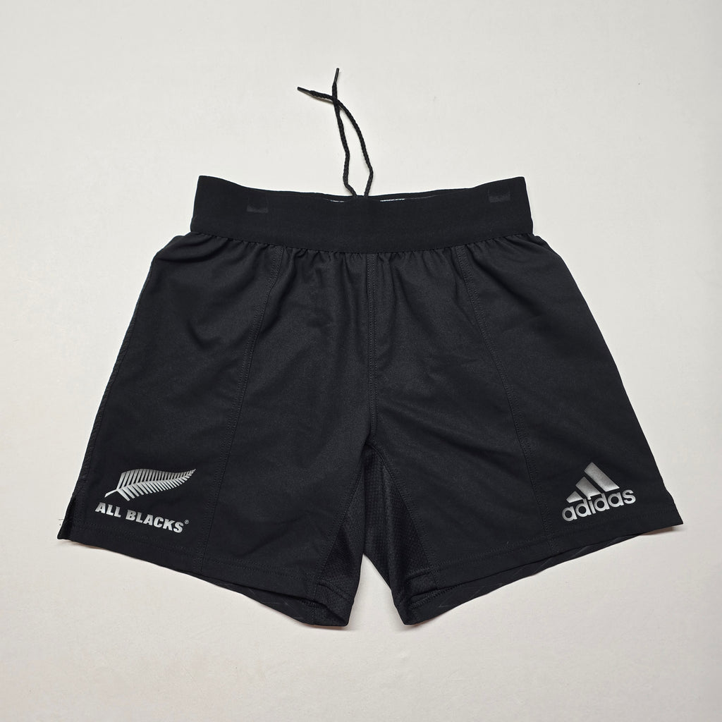 All Blacks 2015/16 Home Shorts - Medium