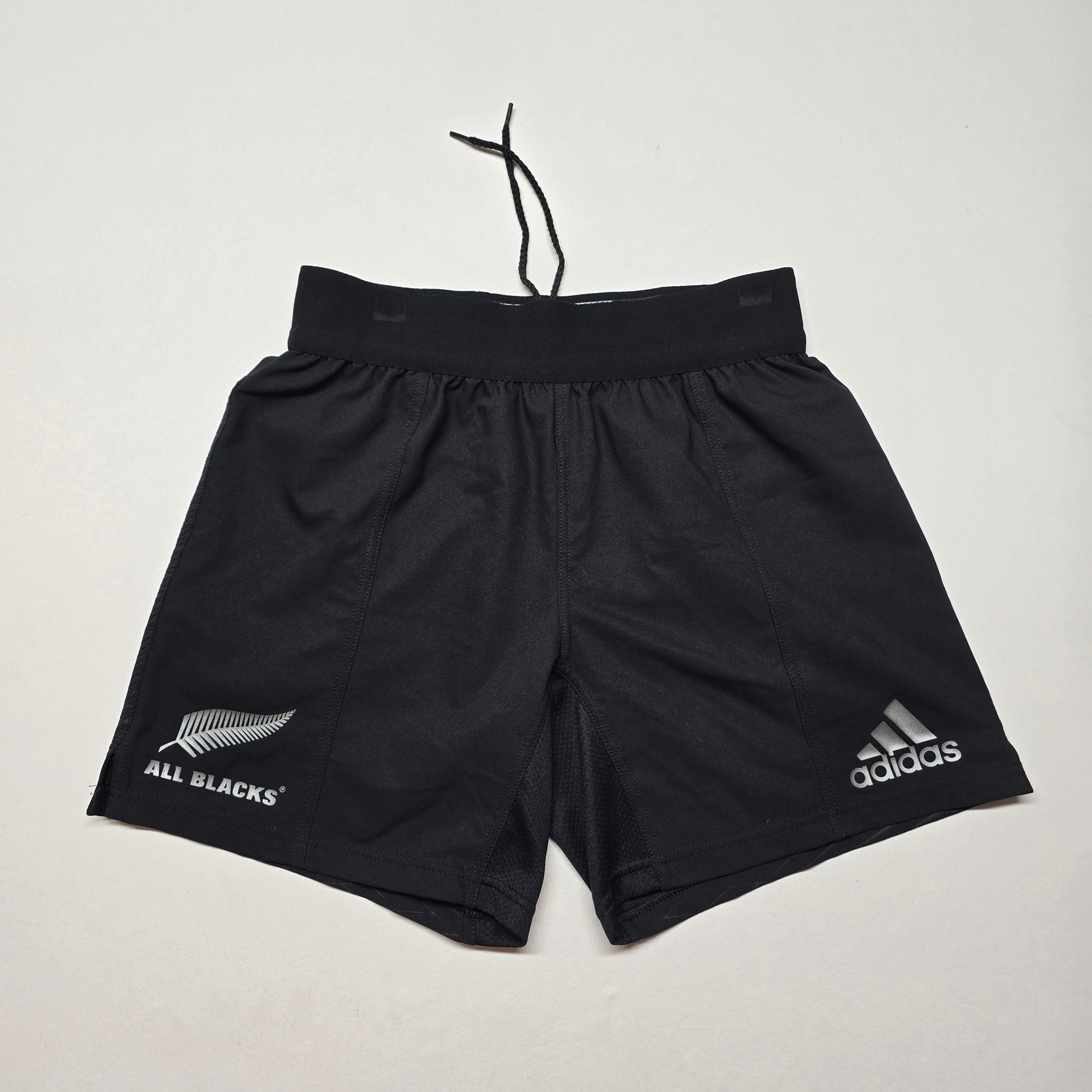 All Blacks 2015/16 Home Shorts - Medium