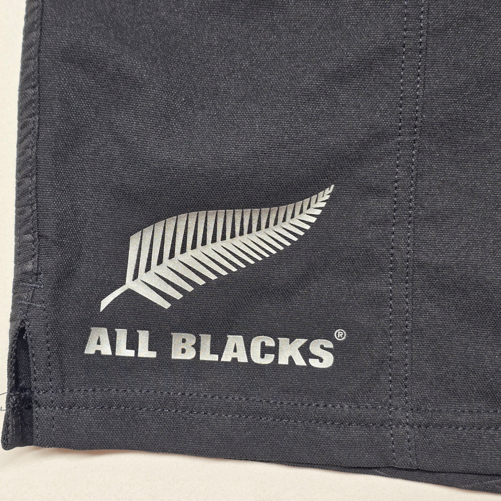 All Blacks 2015/16 Home Shorts - Medium