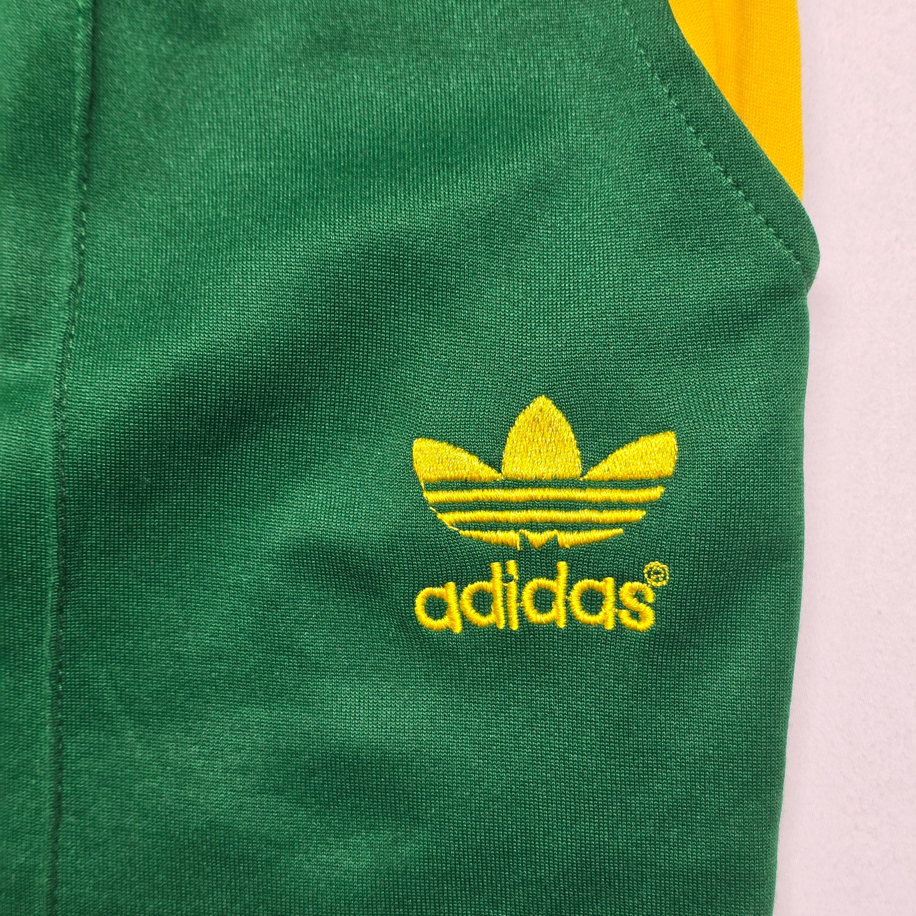 Vintage Adidas Shorts - 40"?