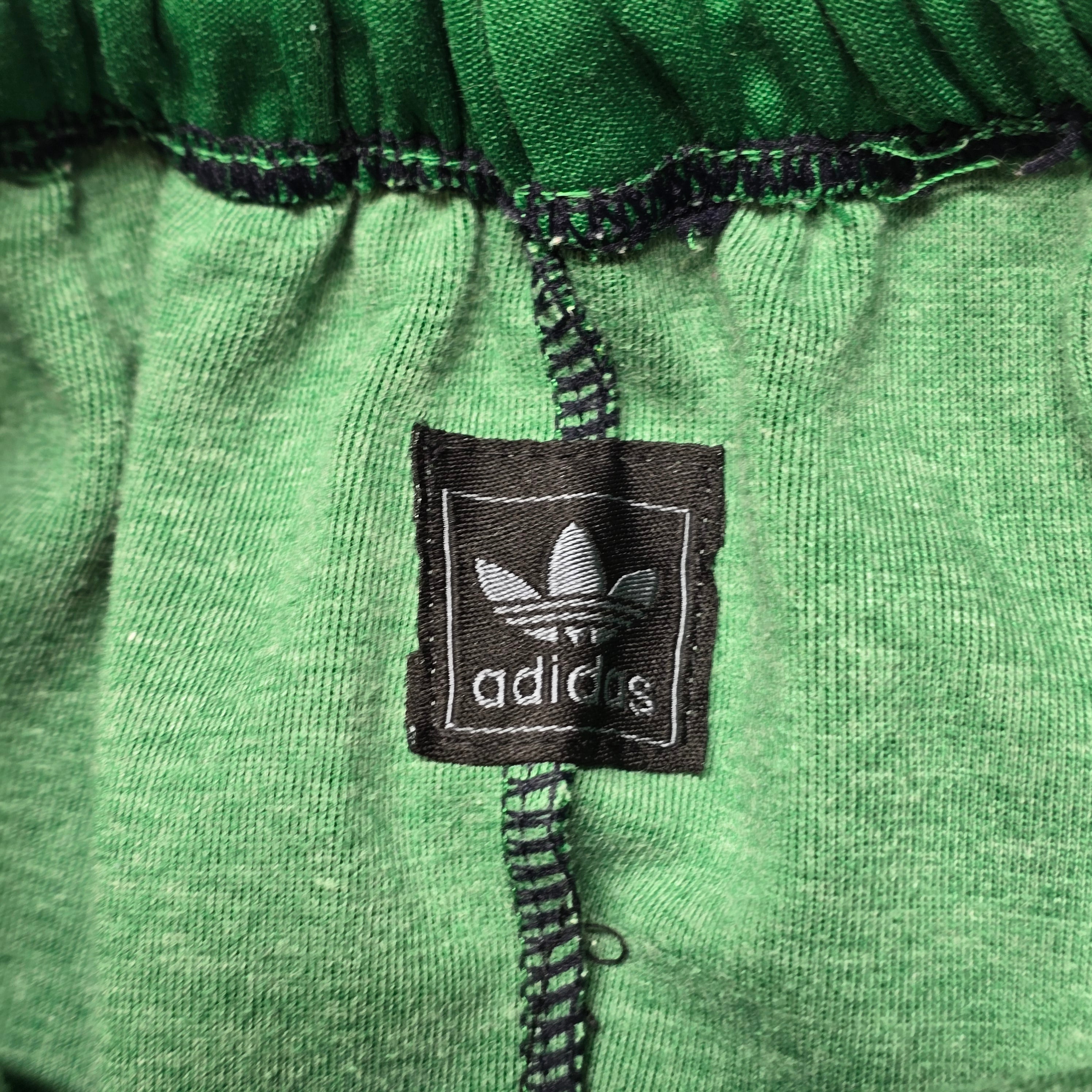 Vintage Adidas Shorts - 40"?