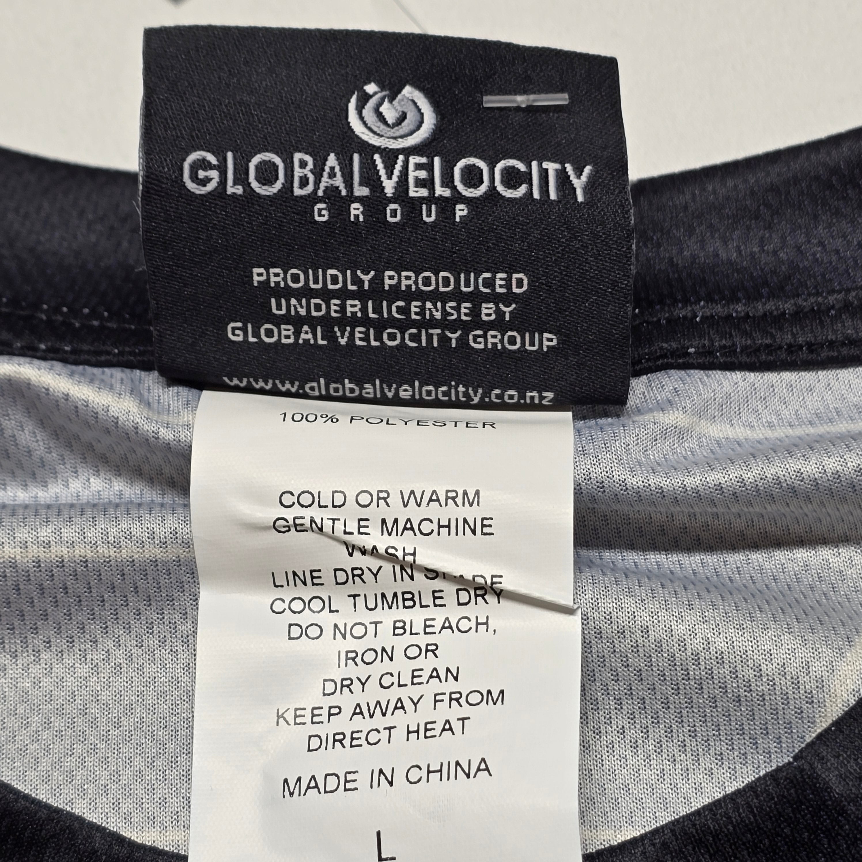 Blackcaps T-shirt (BNWT'S) - Large