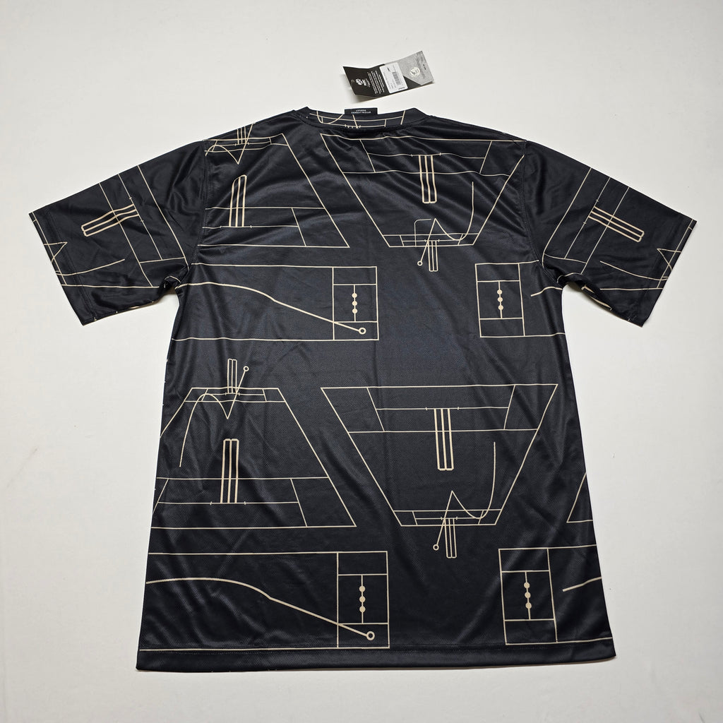 Blackcaps T-shirt (BNWT'S) - Large