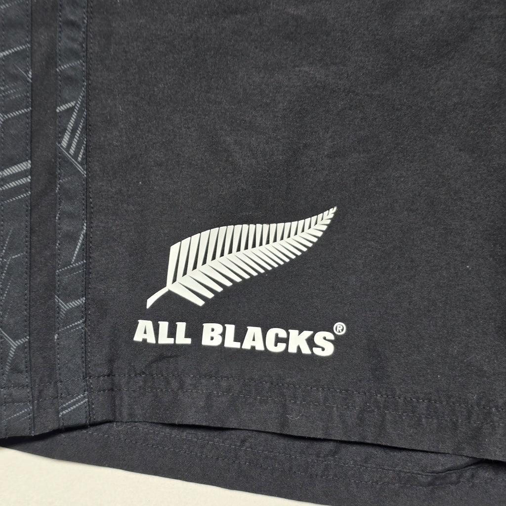 All Blacks 2018 Gym shorts (Team Issued "PG") - Medium