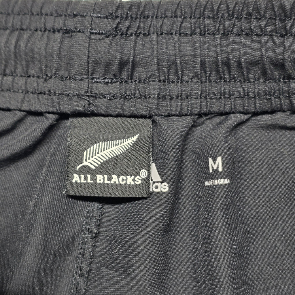 All Blacks 2018 Gym shorts (Team Issued "PG") - Medium