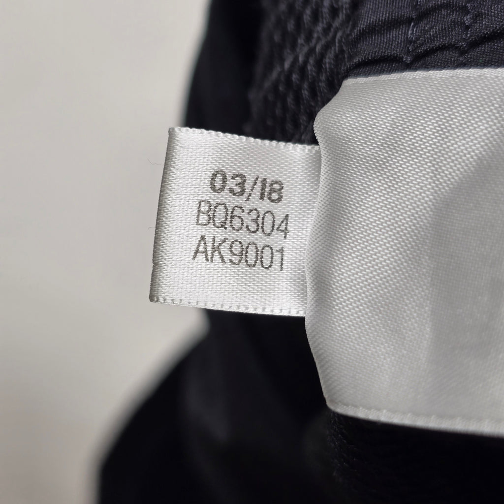 All Blacks 2018 Gym shorts (Team Issued "PG") - Medium