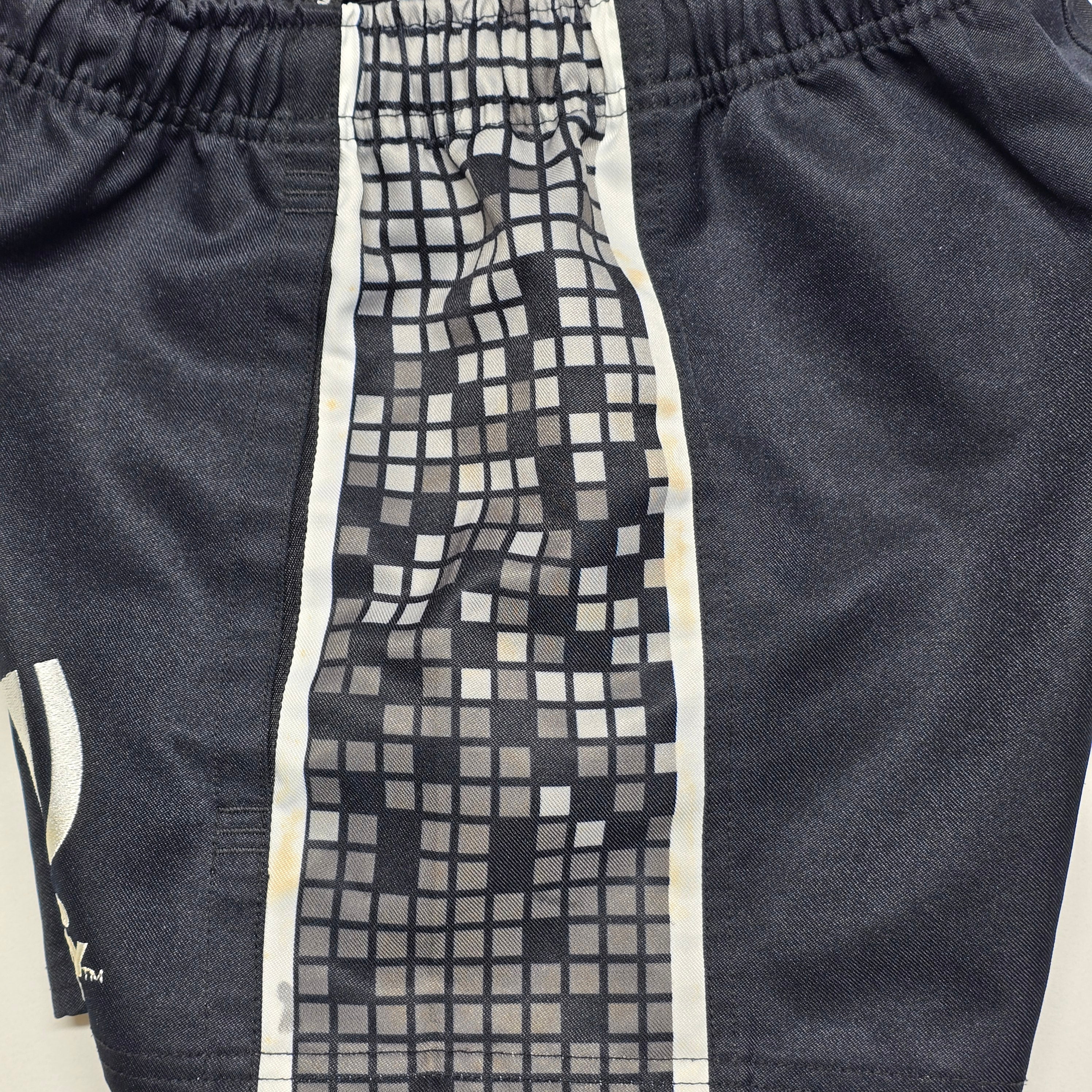 World Rugby Referee Shorts - 30"