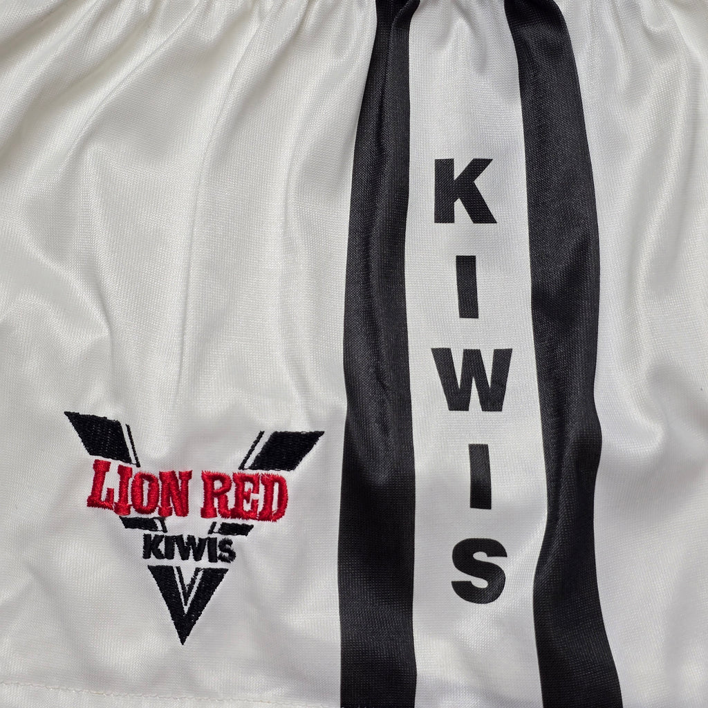NZ Kiwis 1990's Shorts - 44"
