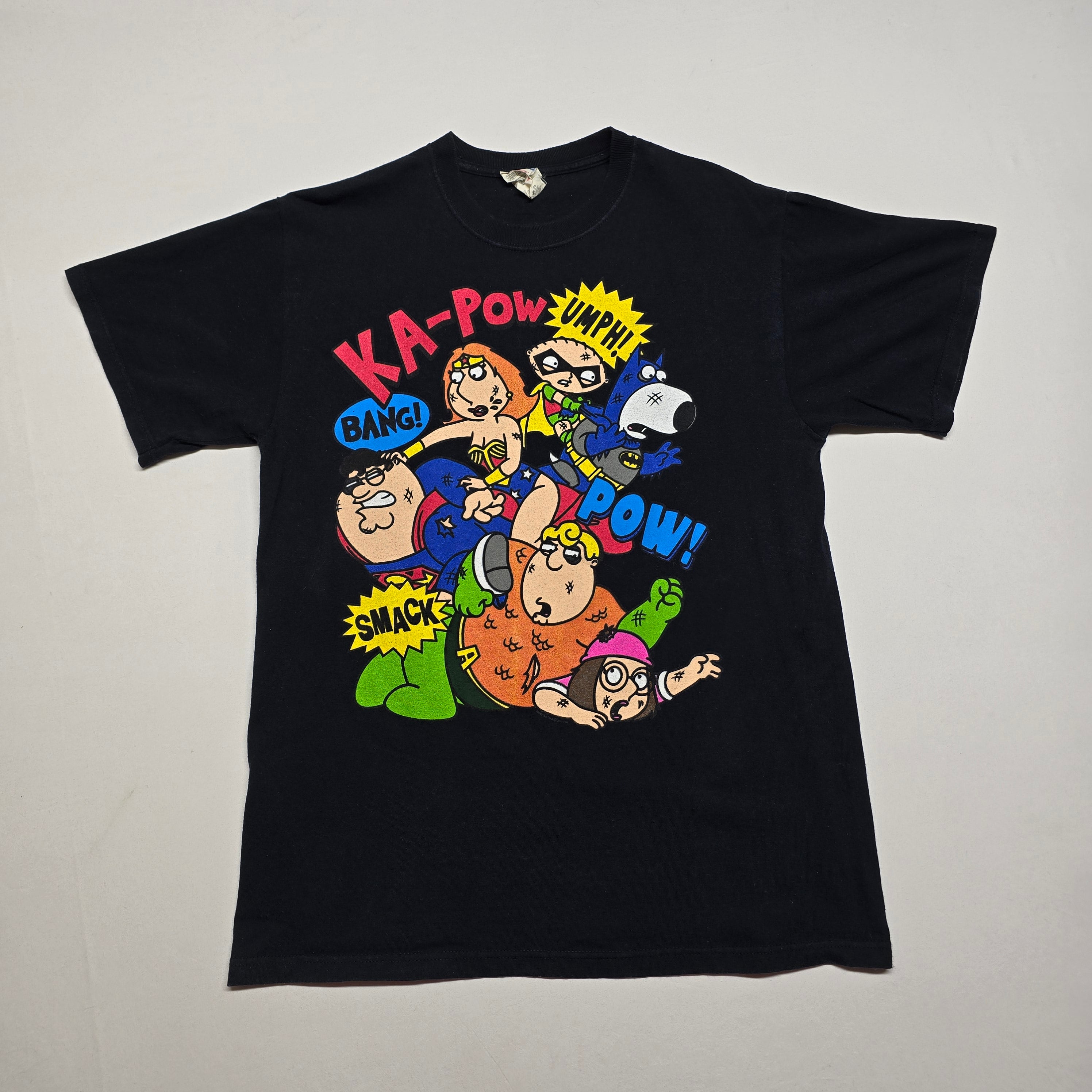 Family Guy T-shirt - "Medium" (Fits small)