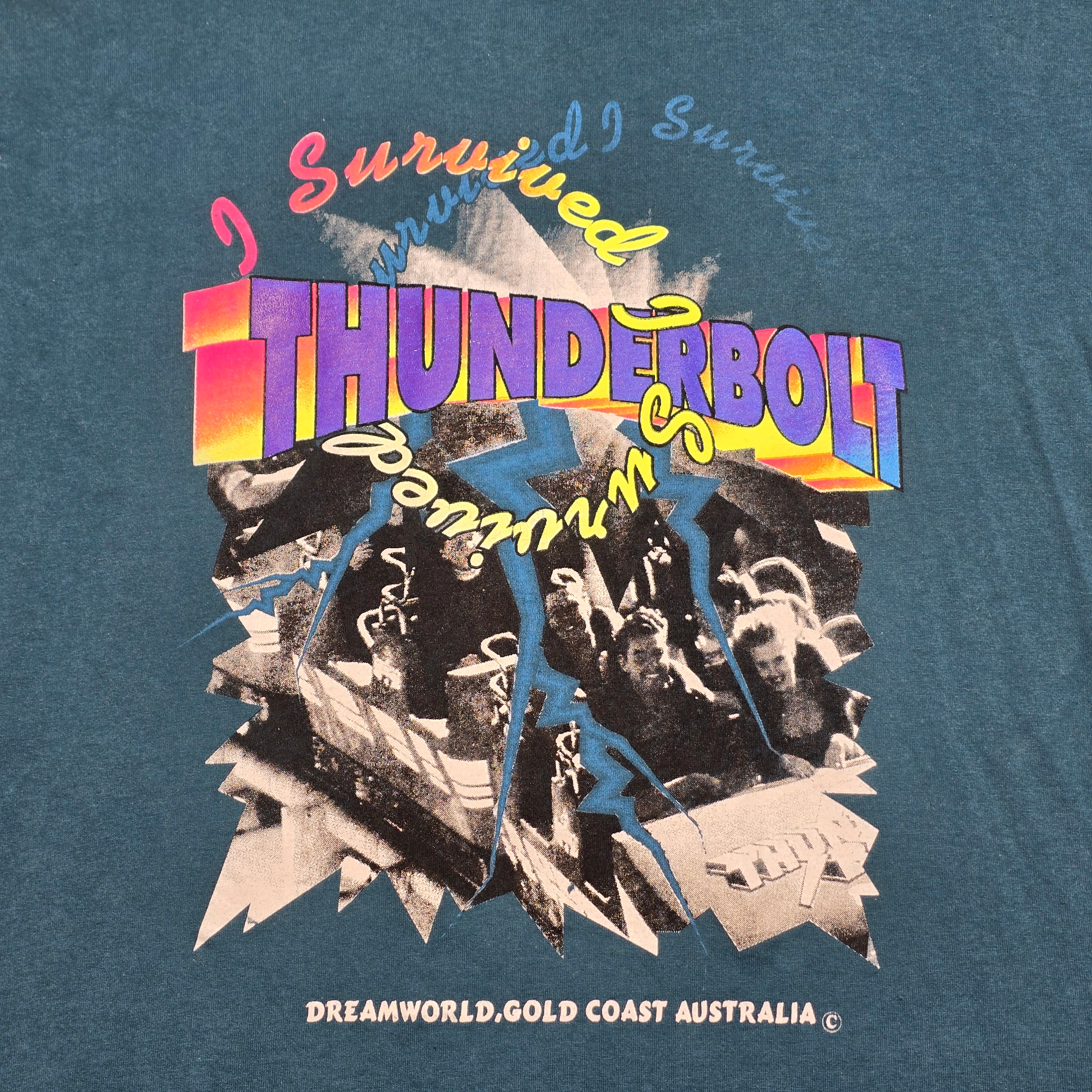 Vintage Dreamworld ThunderBolt T-shirt - Medium?