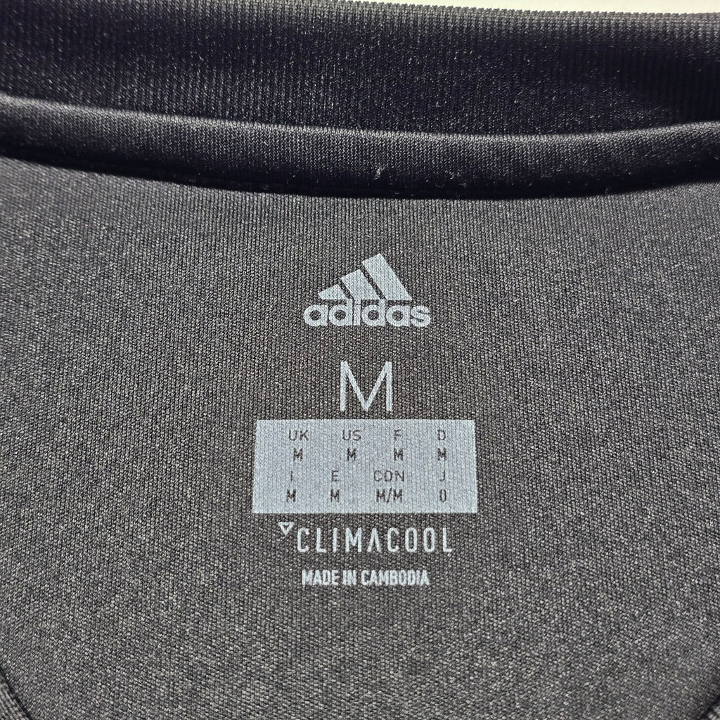 Manchester United 2017/18 Away Shirt - Medium