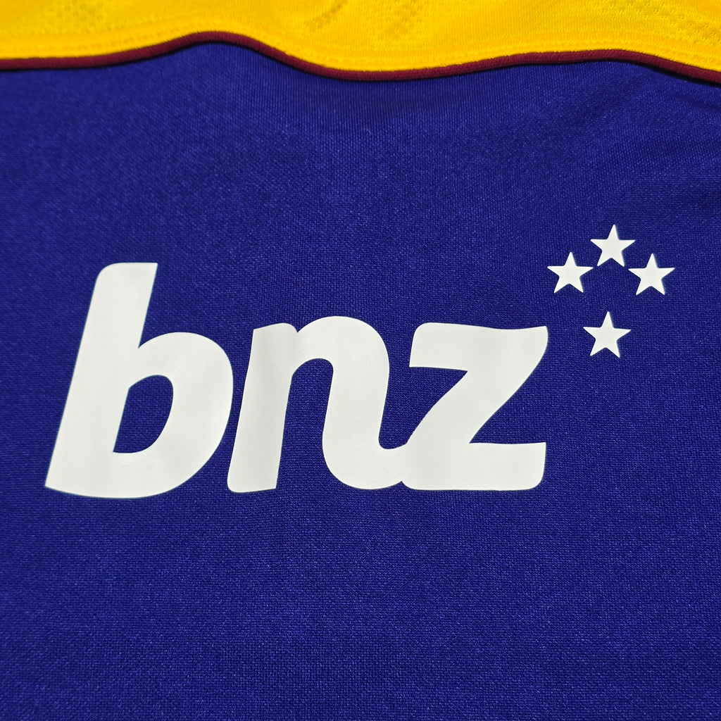 Highlanders 2011 Home Jersey (Player Issued/Signed) - "58"/Large