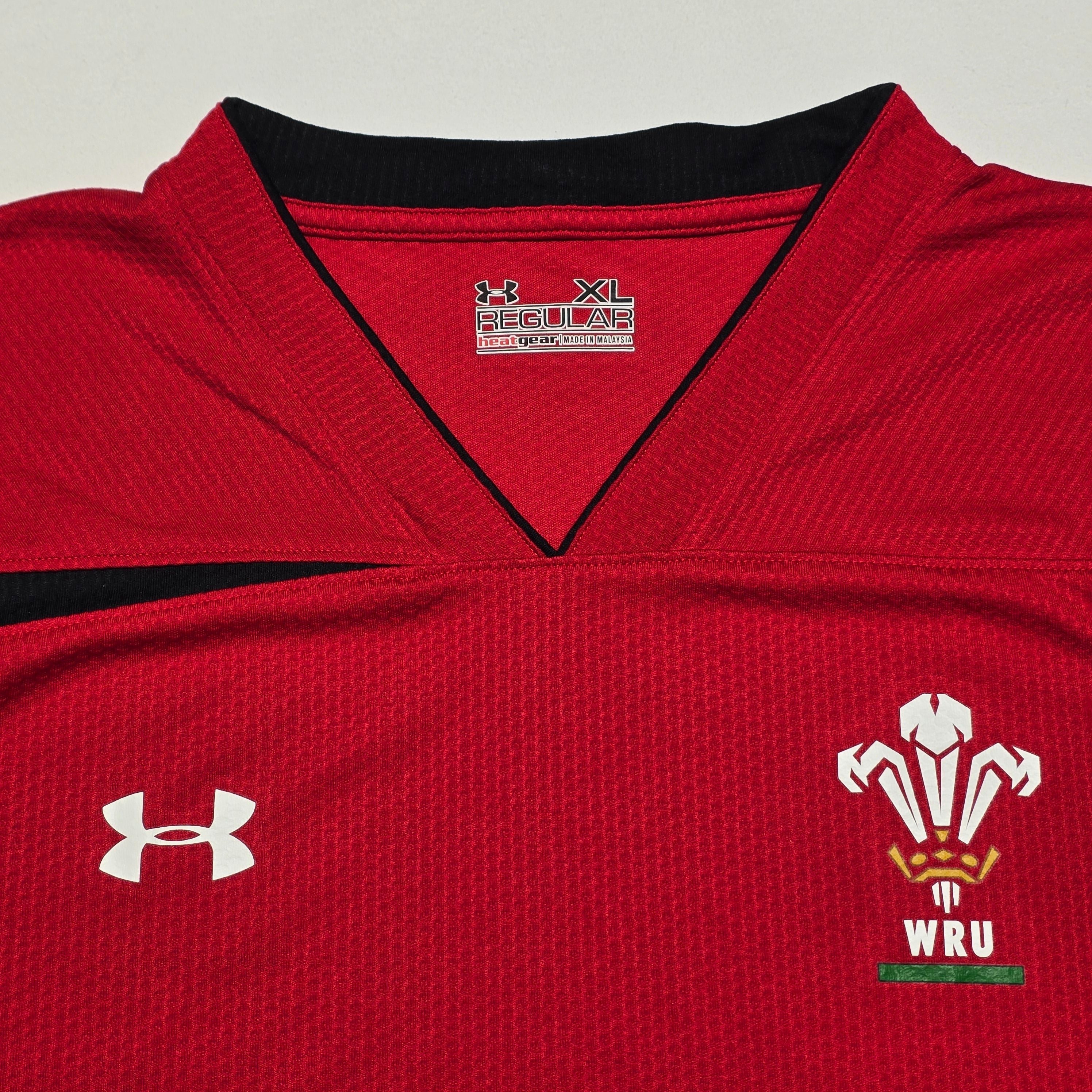 Wales Rugby 2011 Training T-shirt - XL