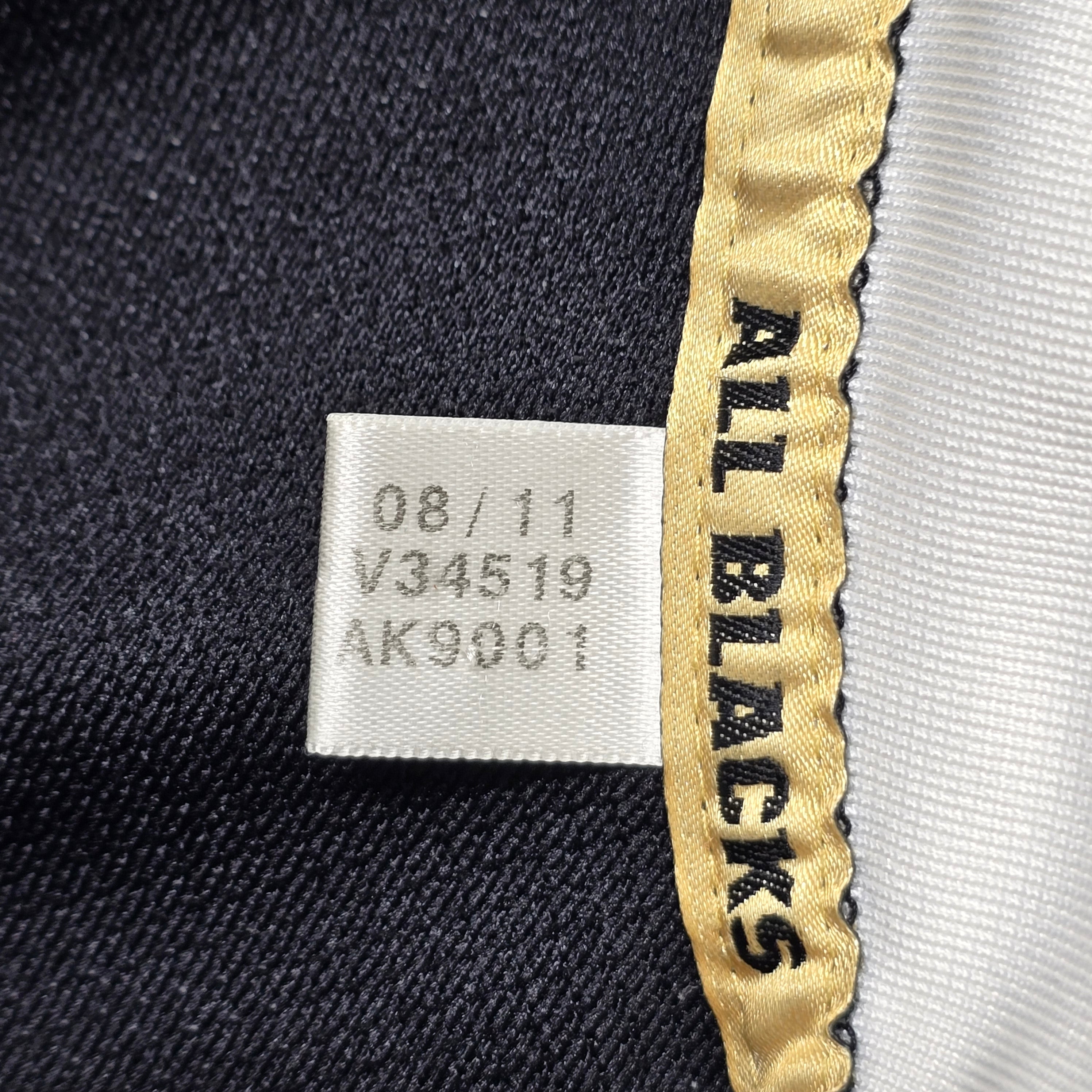 All Blacks 2011/12 Home Jersey - Medium