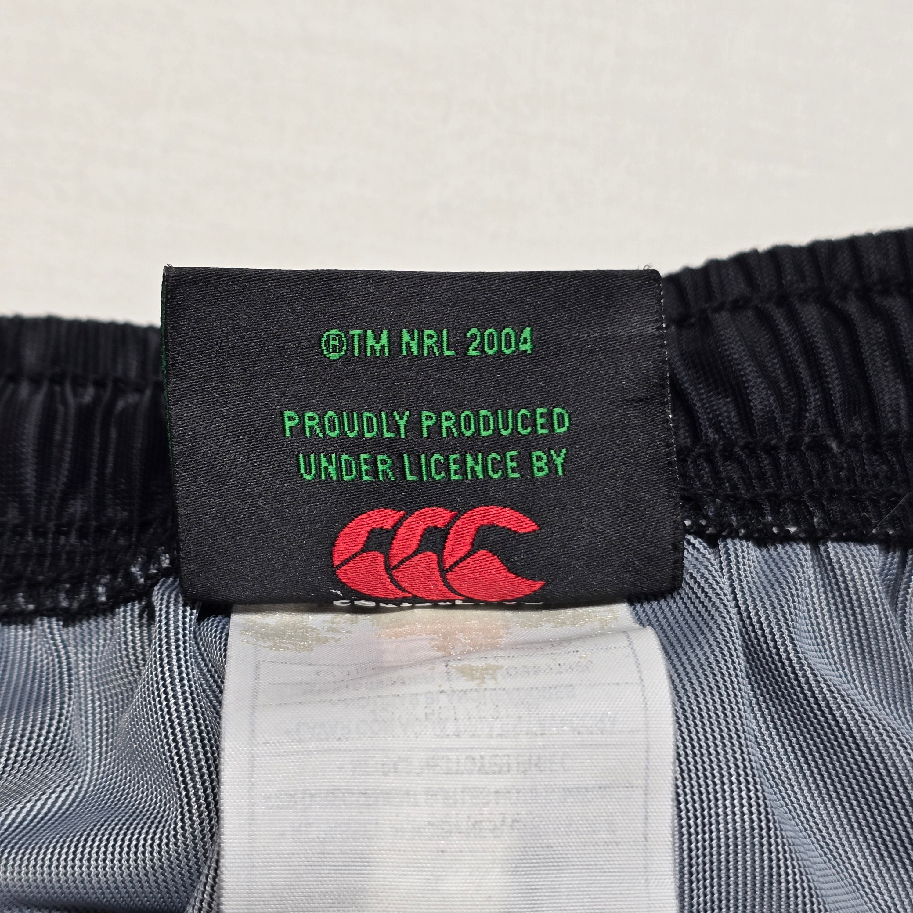 NZ Warriors 2012 Home Shorts - 38"