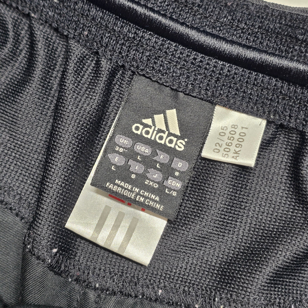 All Blacks 2005 Home Shorts - Large/38"