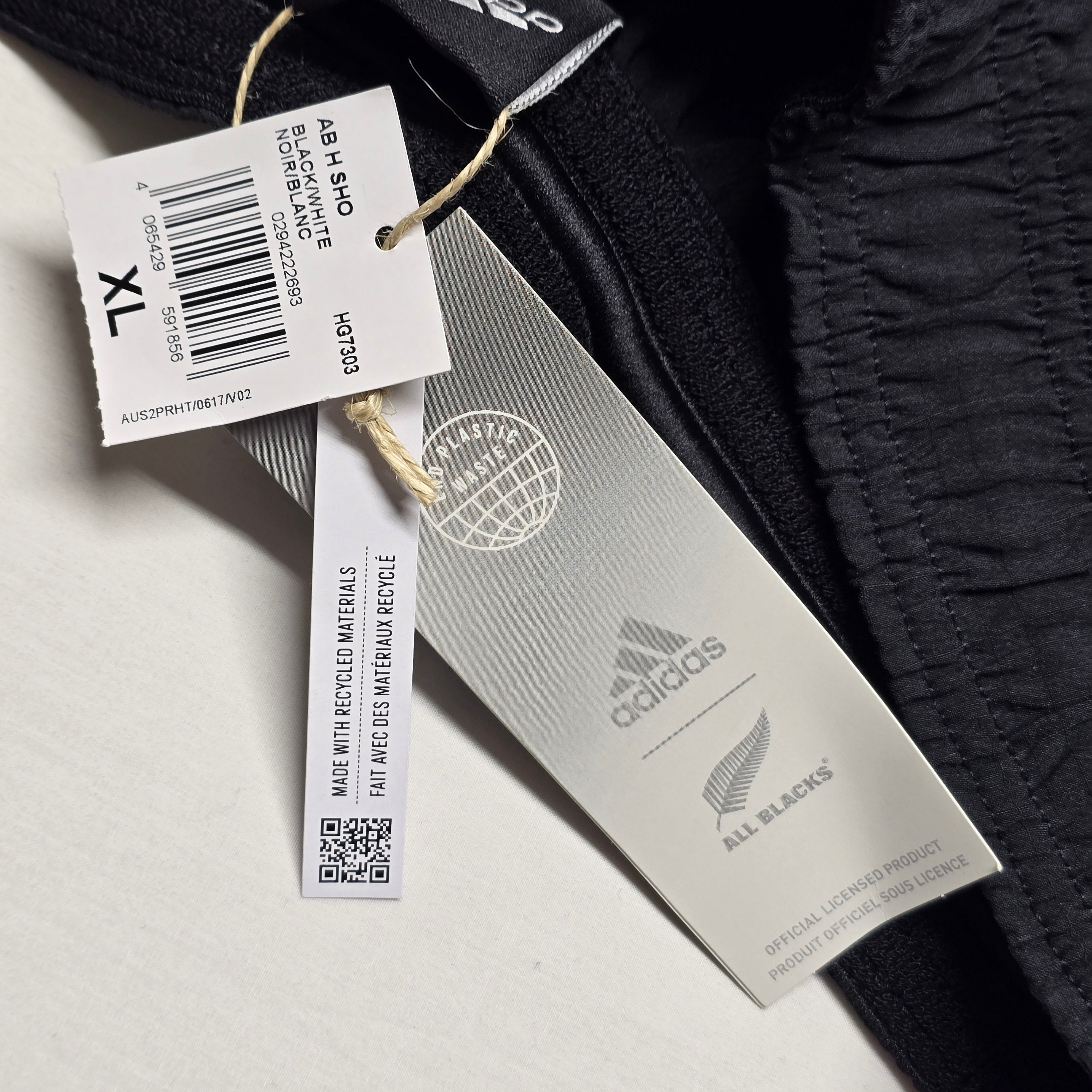 All Blacks 2022 Home Shorts (BNWT'S) - XL