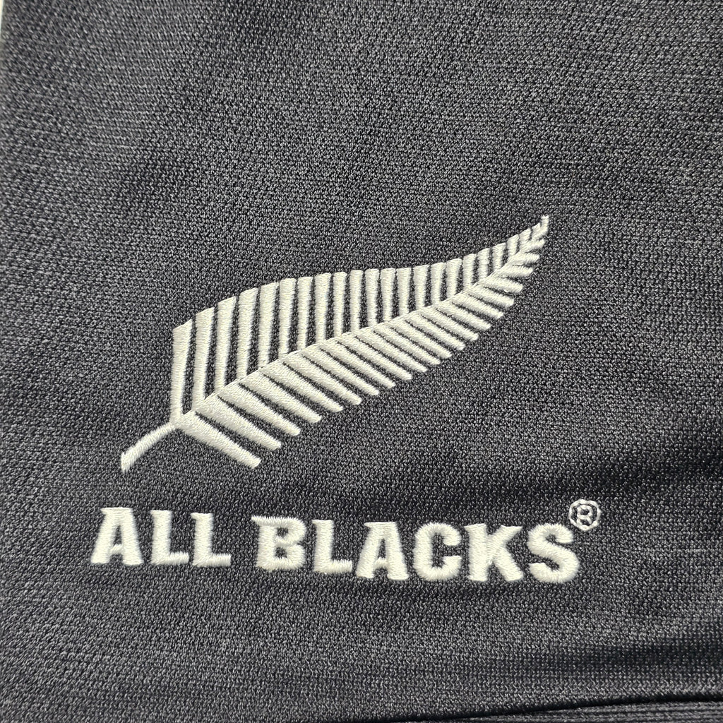 All Blacks 2011 Shorts (Player Issued/BNWT'S) - 2XL/46"