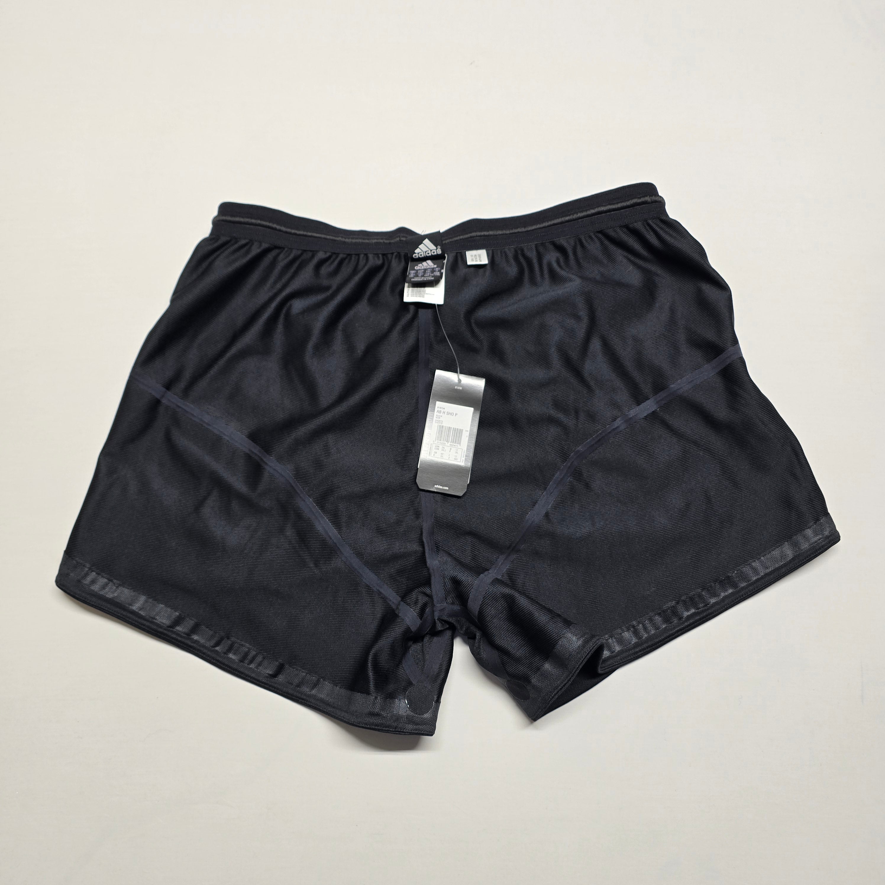 All Blacks 2011 Shorts (Player Issued/BNWT'S) - 2XL/46"