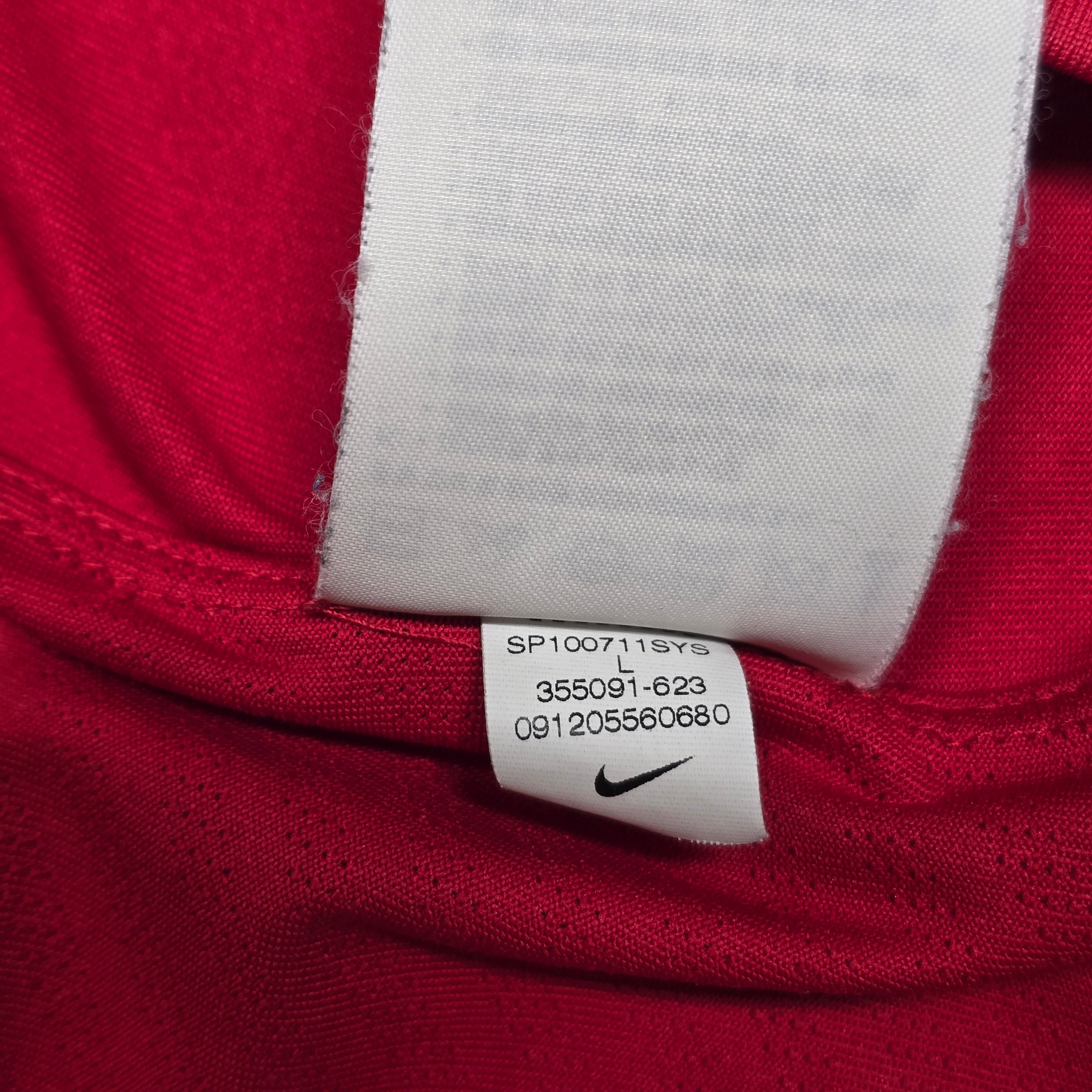 Manchester United 2009/10 Home Shirt - Large