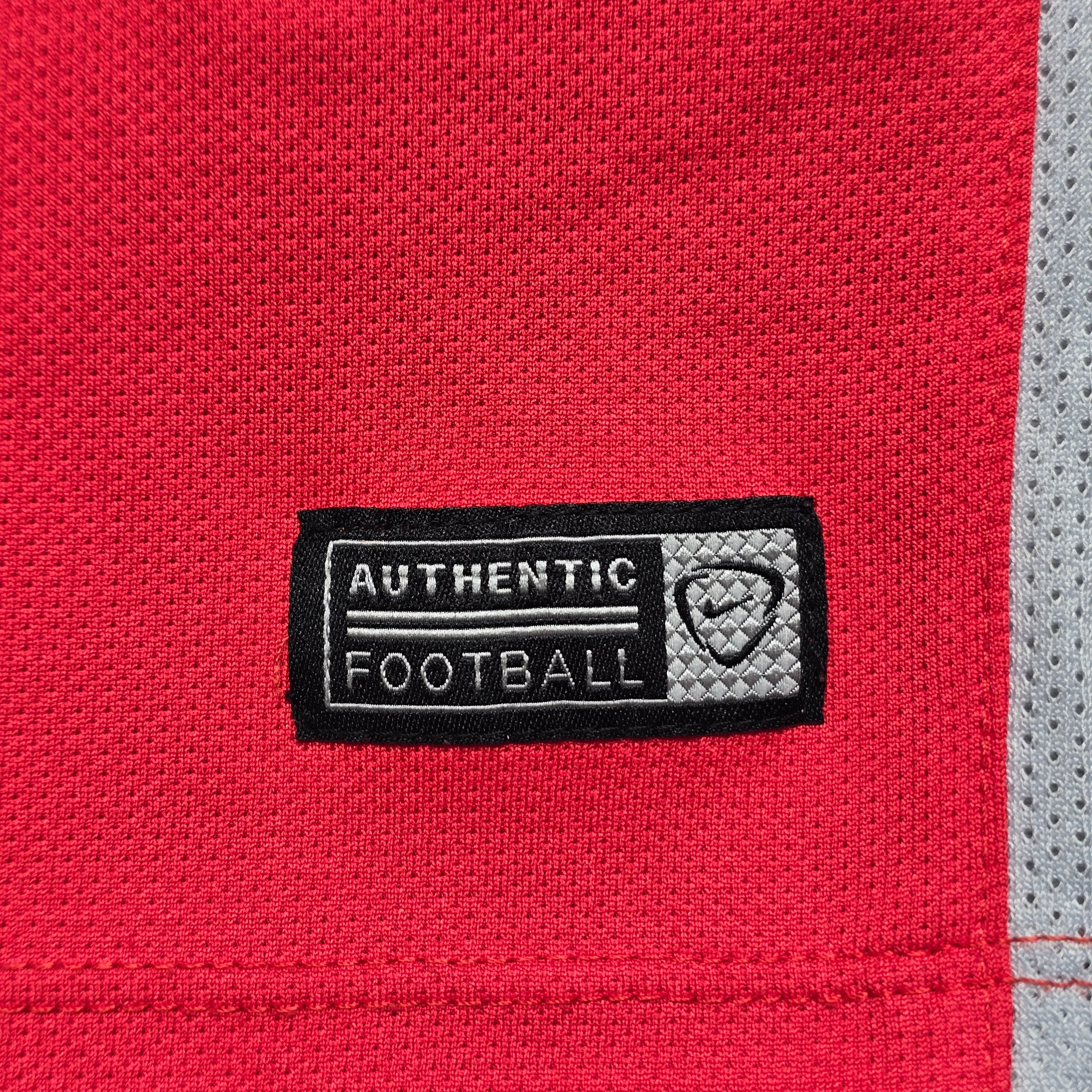 Paris Saint-Germain 2014/15 Training Shirt - Large