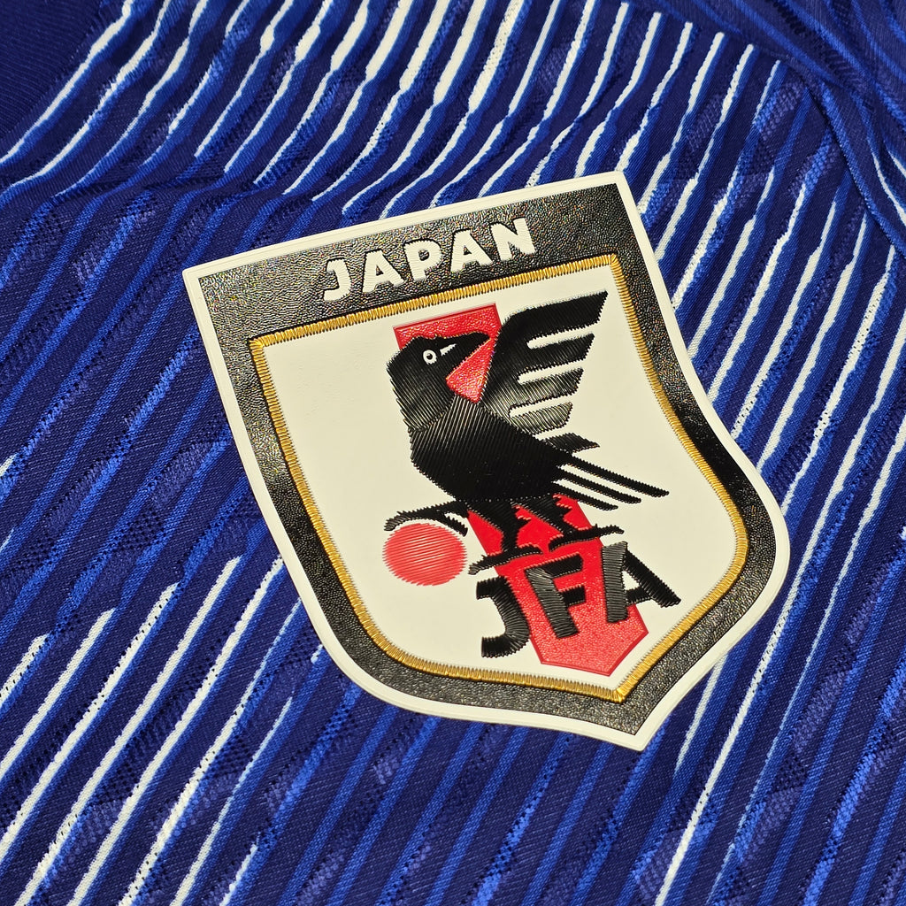 Japan #10 Minamino 2022 Home Shirt - XS