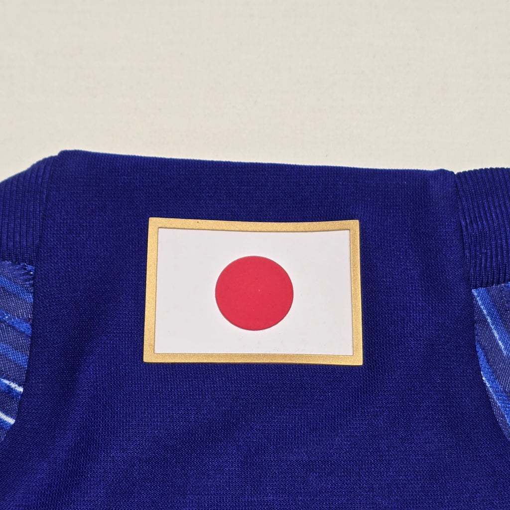 Japan #10 Minamino 2022 Home Shirt - XS