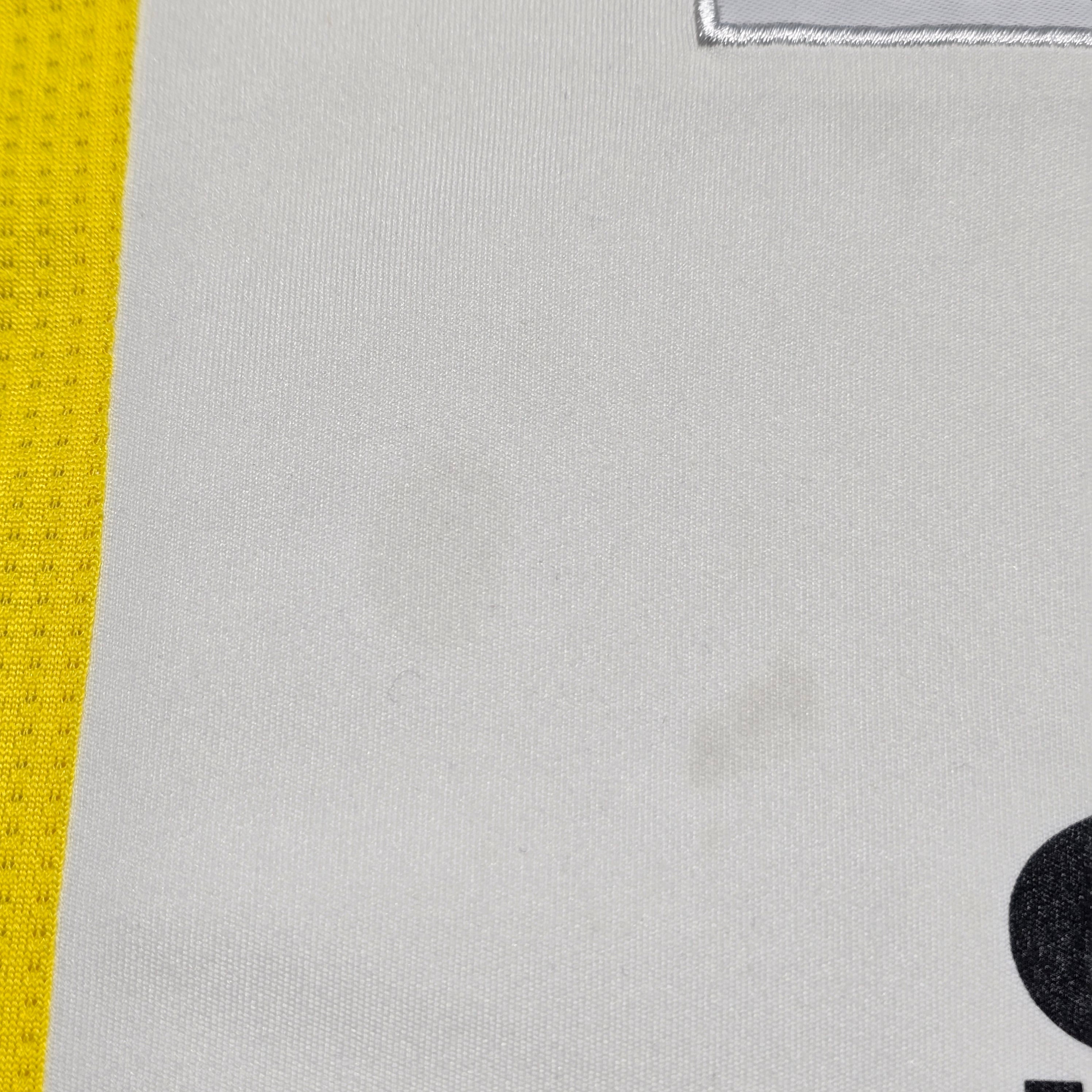 Wellington Phoenix 2011-13 Away Shirt - Large
