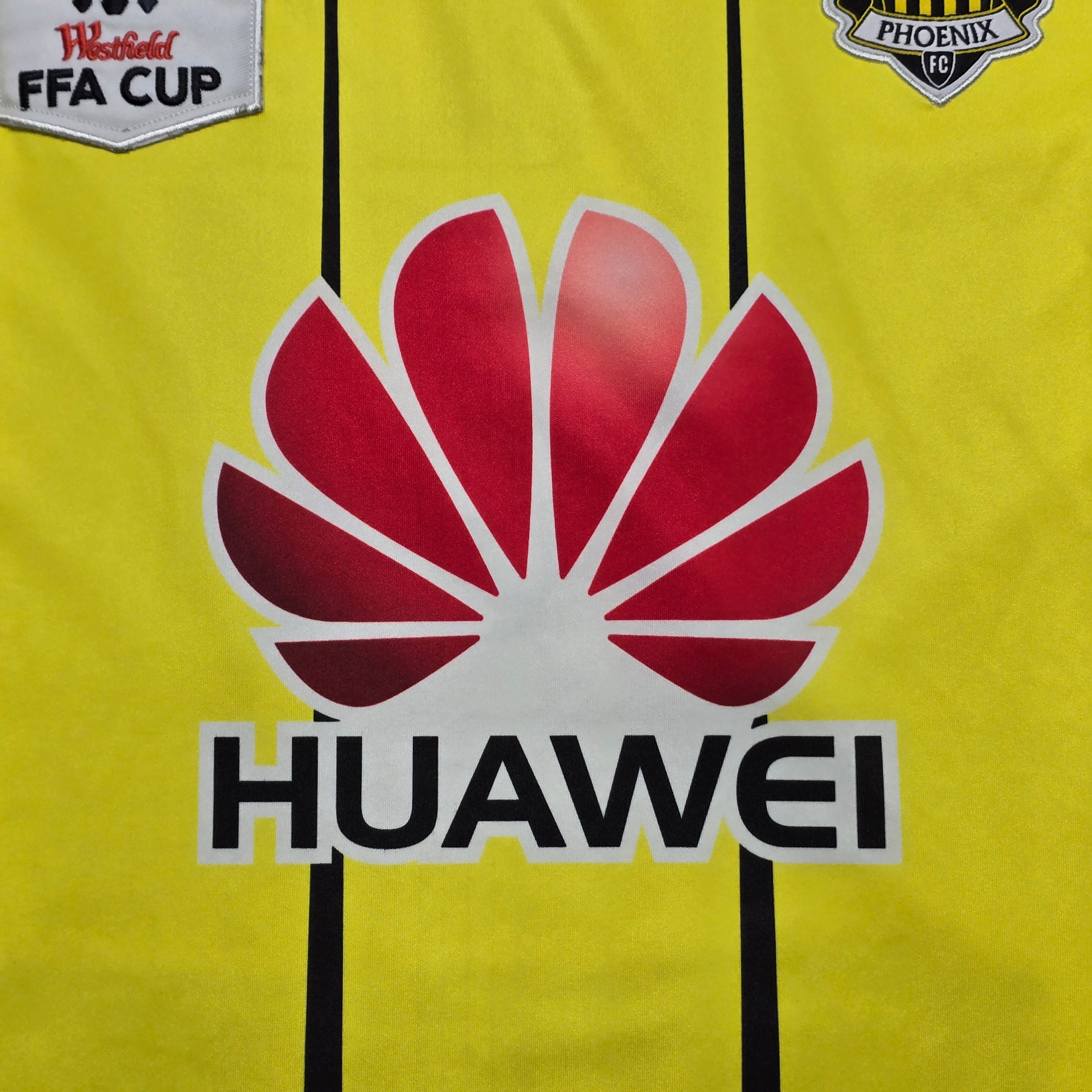 Wellington Phoenix #15 2015/16 Home Jersey - Medium