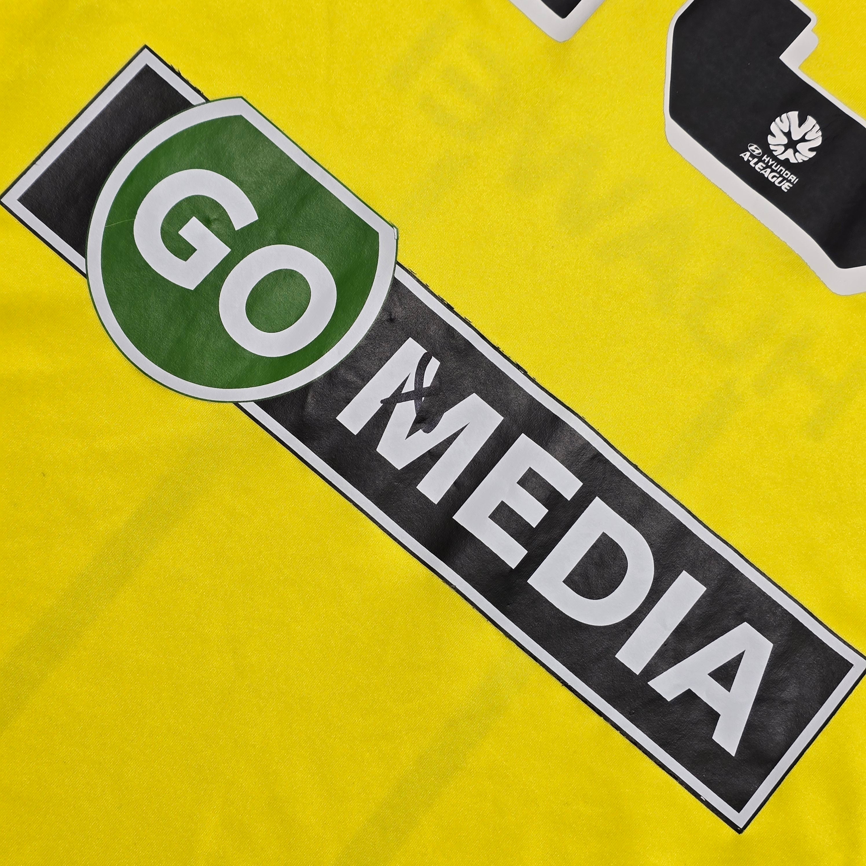 Wellington Phoenix #15 2015/16 Home Jersey - Medium
