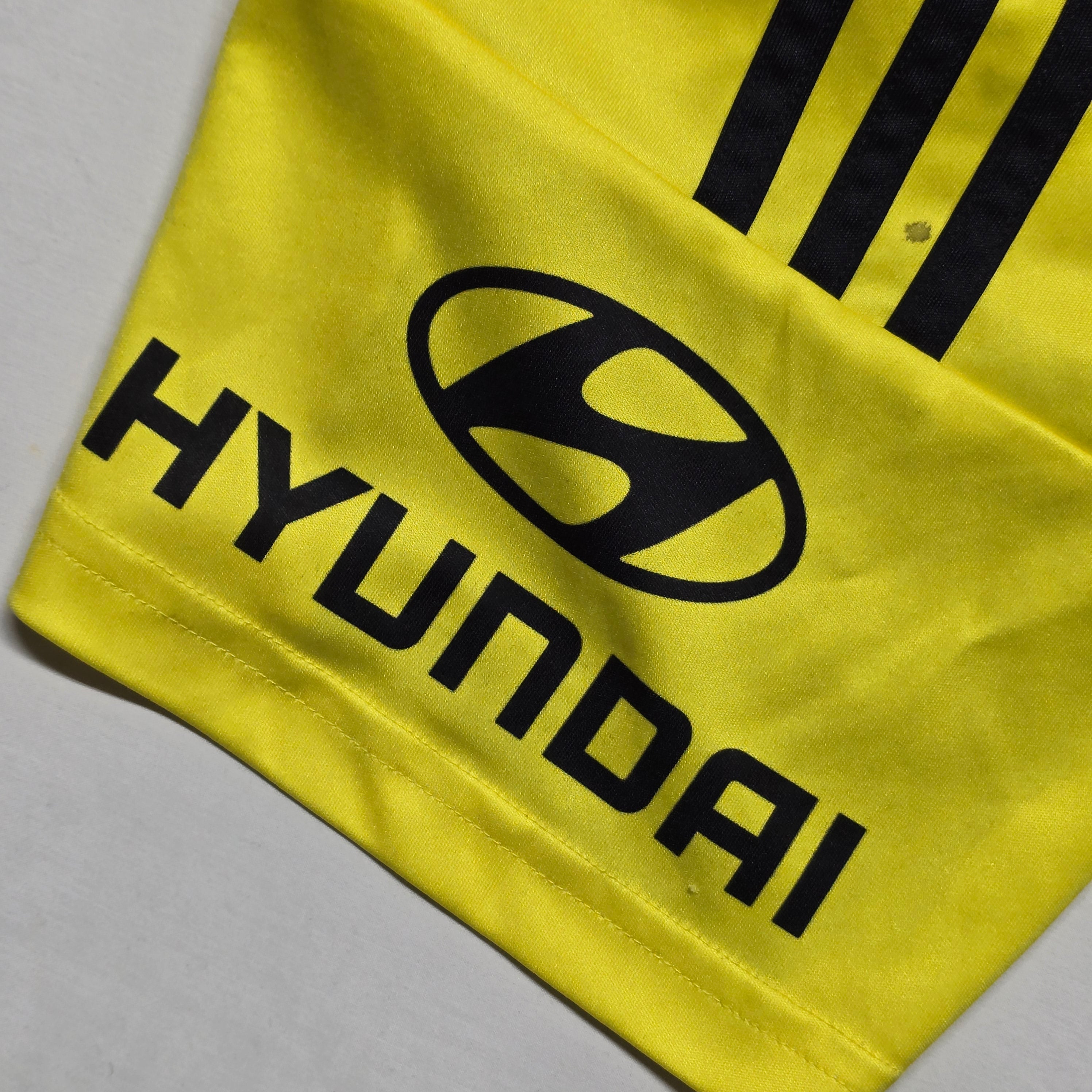 Wellington Phoenix #15 2015/16 Home Jersey - Medium