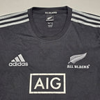 All Blacks 2013 Training T-Shirt (Team Issued) - D7 (Medium/Large)