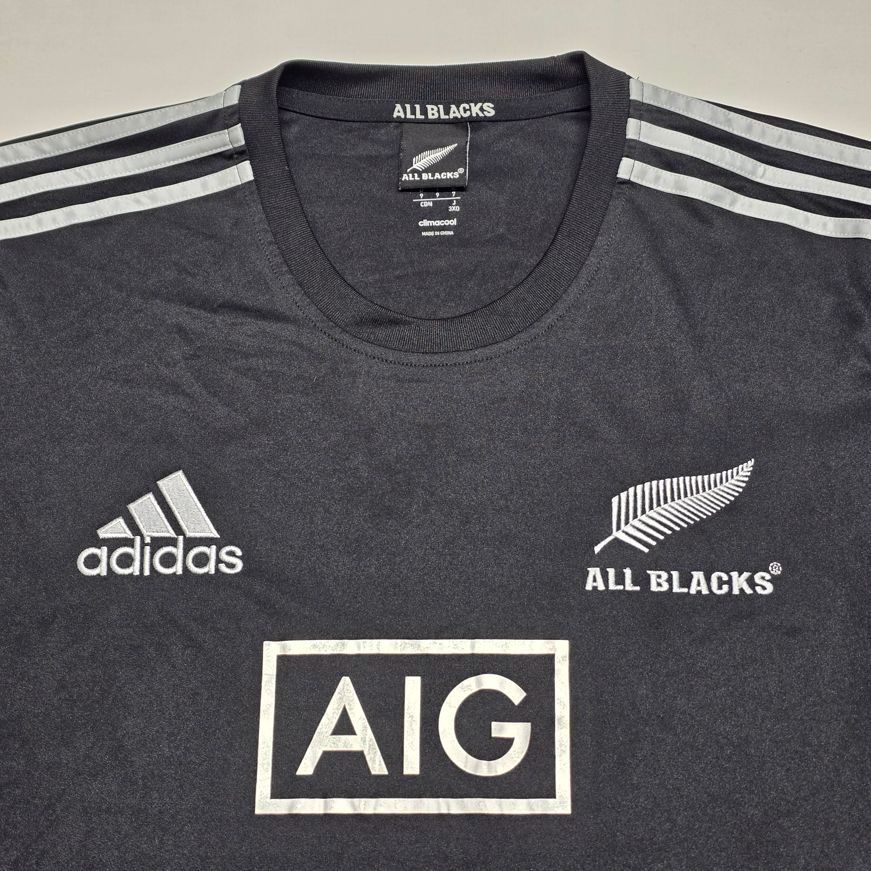 All Blacks 2013 Training T-Shirt (Team Issued) - D7 (Medium/Large)