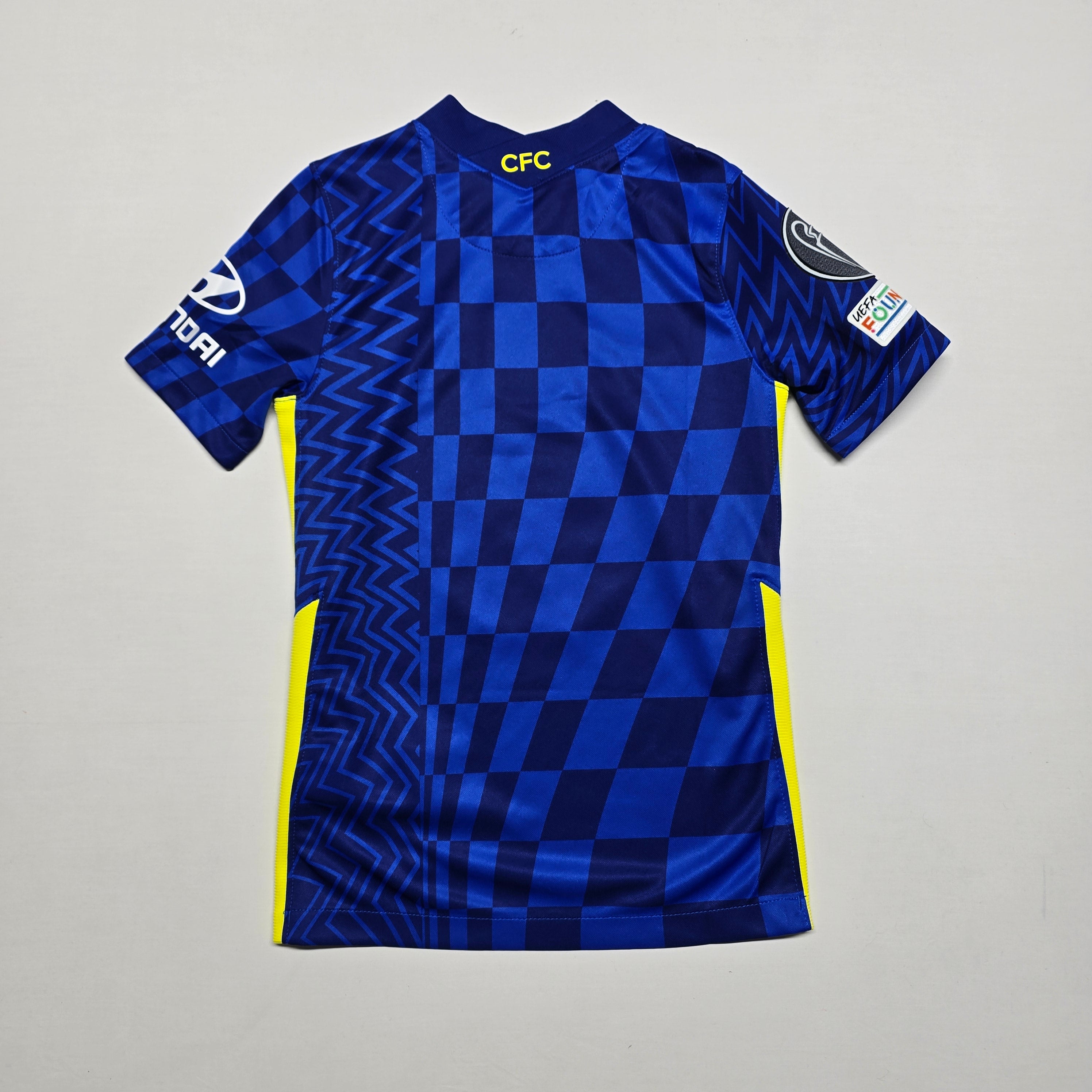 Chelsea FC 2021 FIFA World Champions Shirt - Youth Small