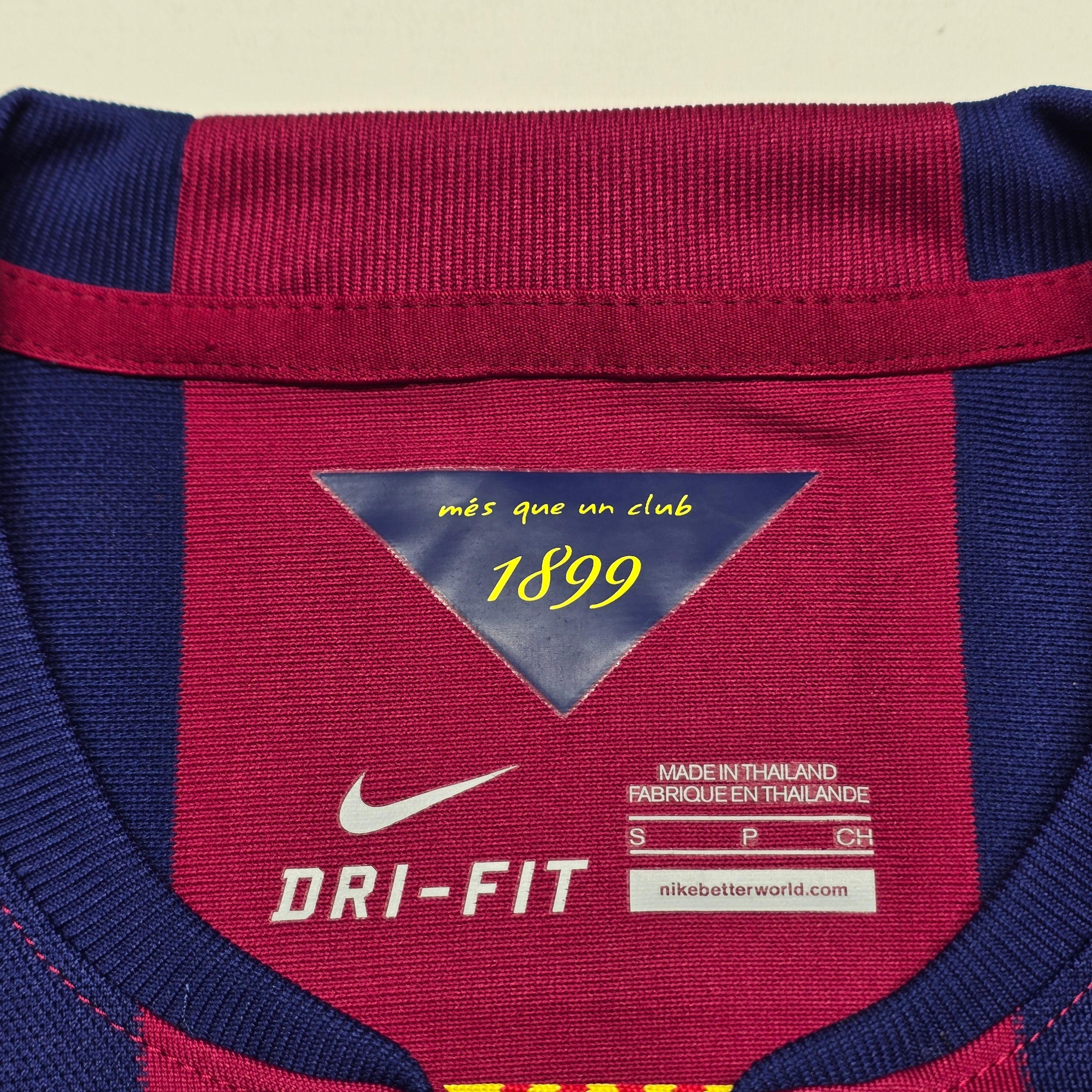Barcelona 2014/15 Home Shirt - Small